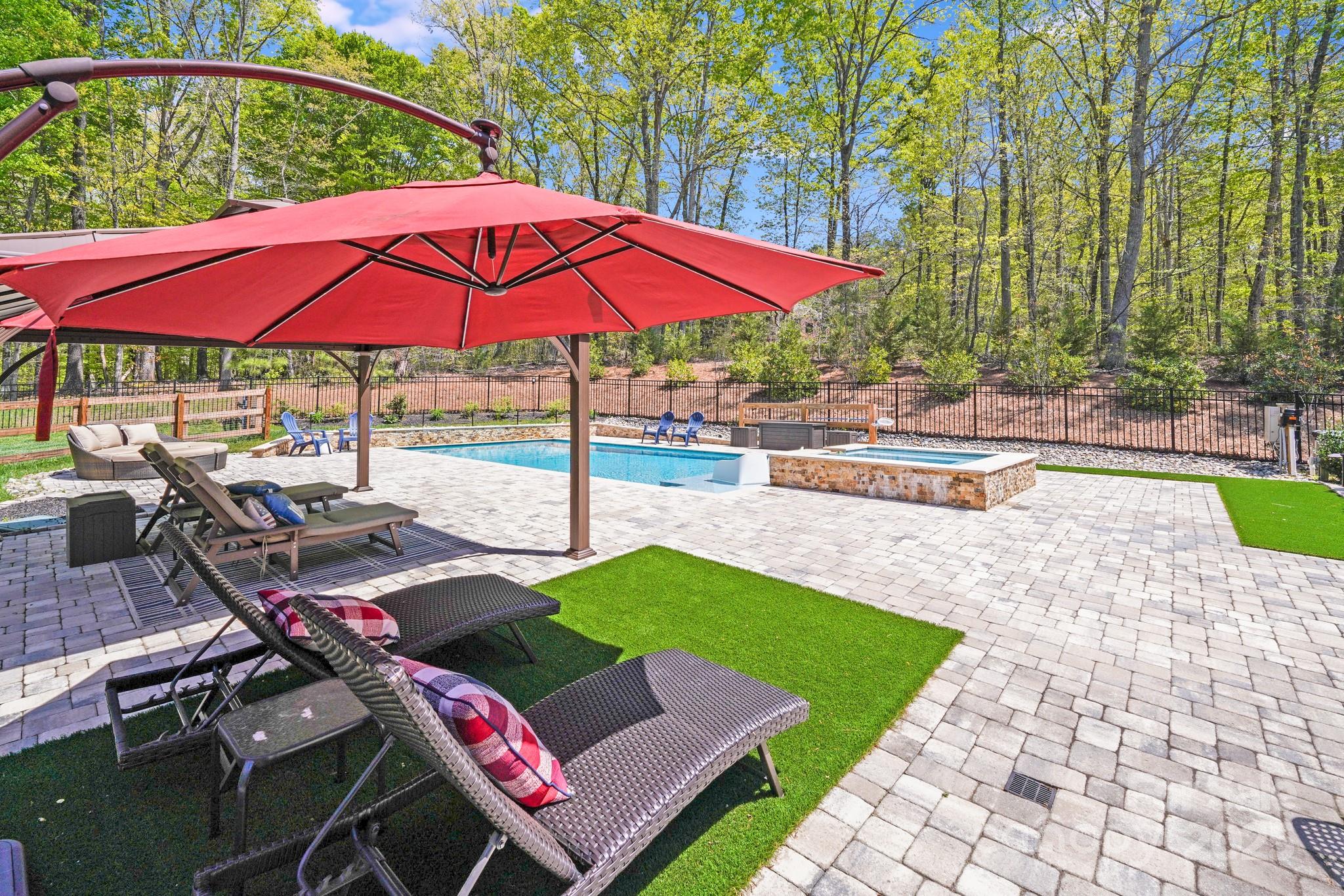 4071 King Wilkinson Road