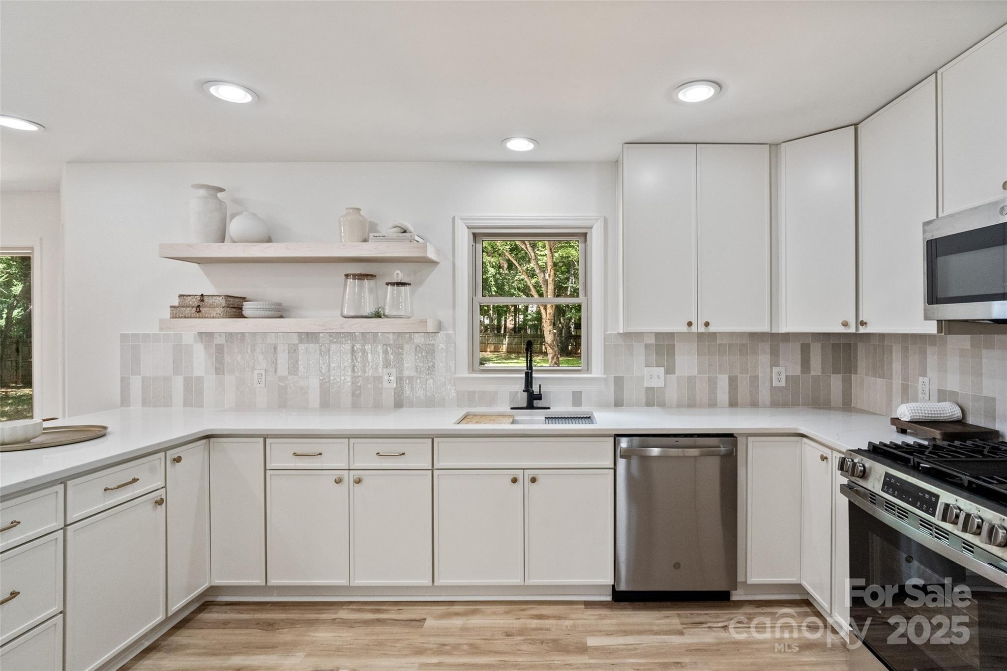 2330 Raven Drive
