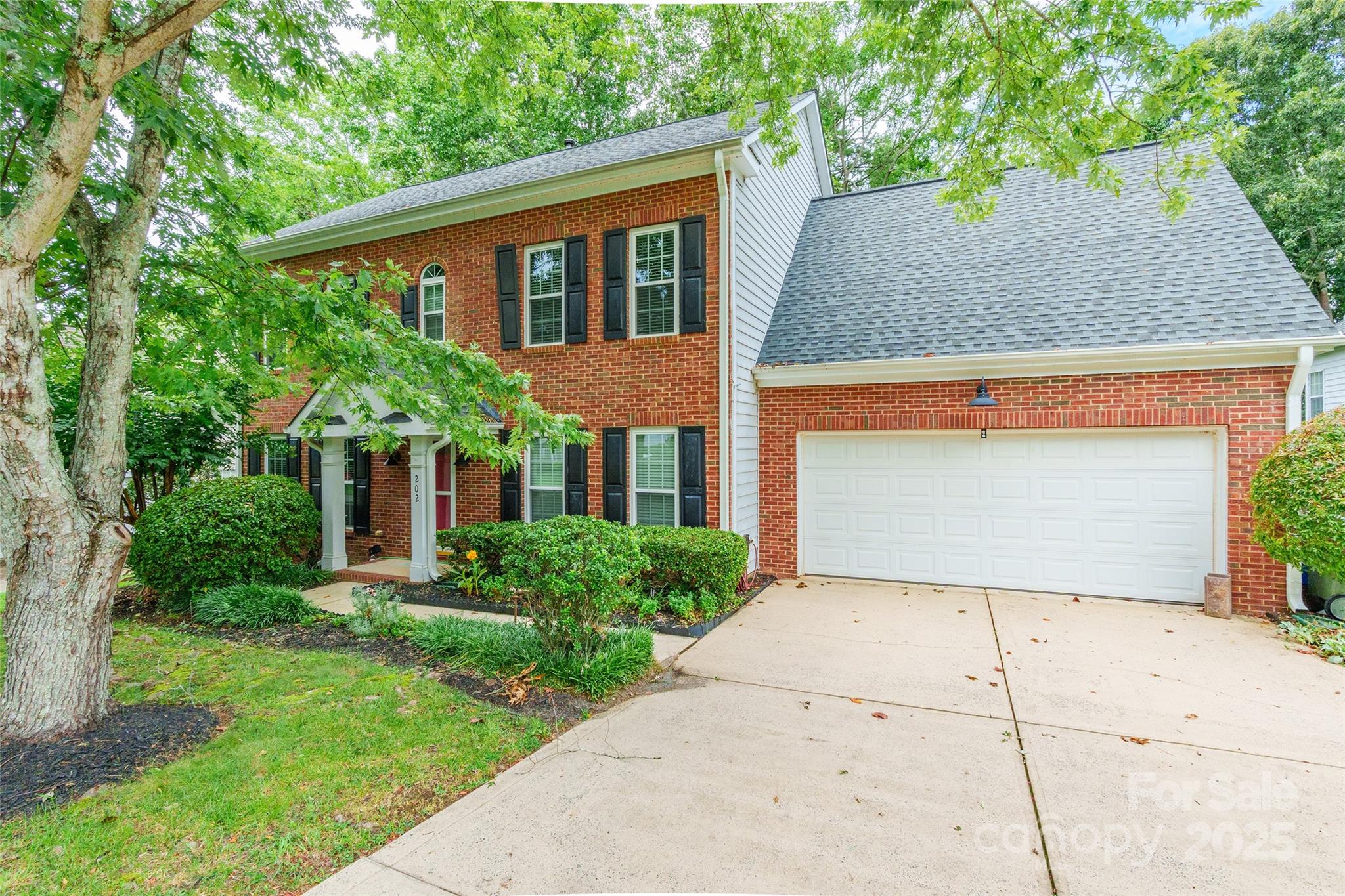 202 Pond View Lane