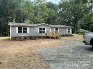 1675 Minnie Lane