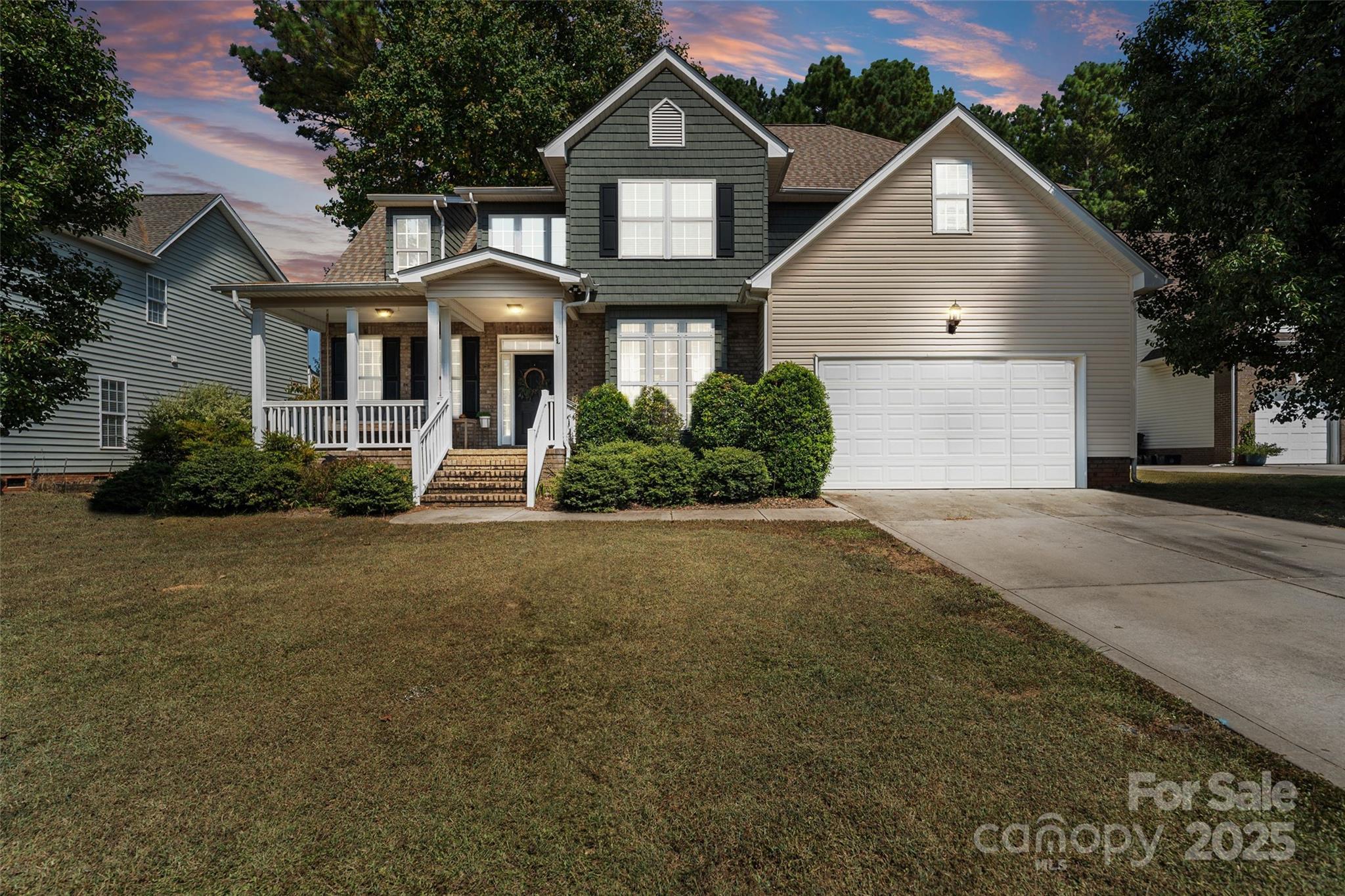 1636 Beacon Hill Court