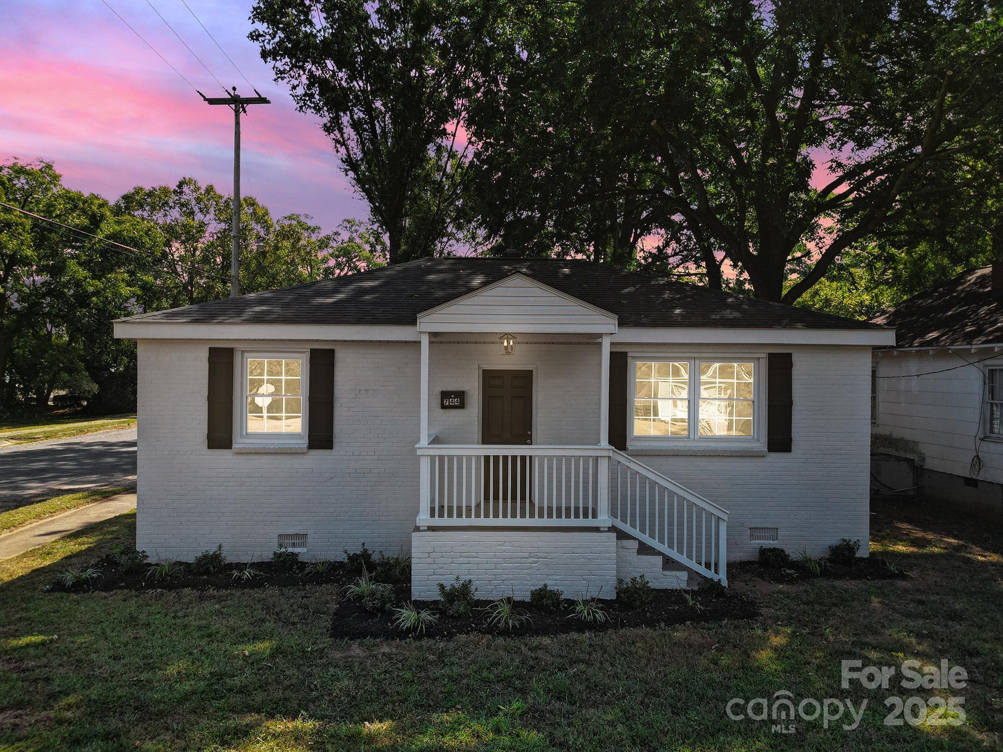 744 Cauthen Street