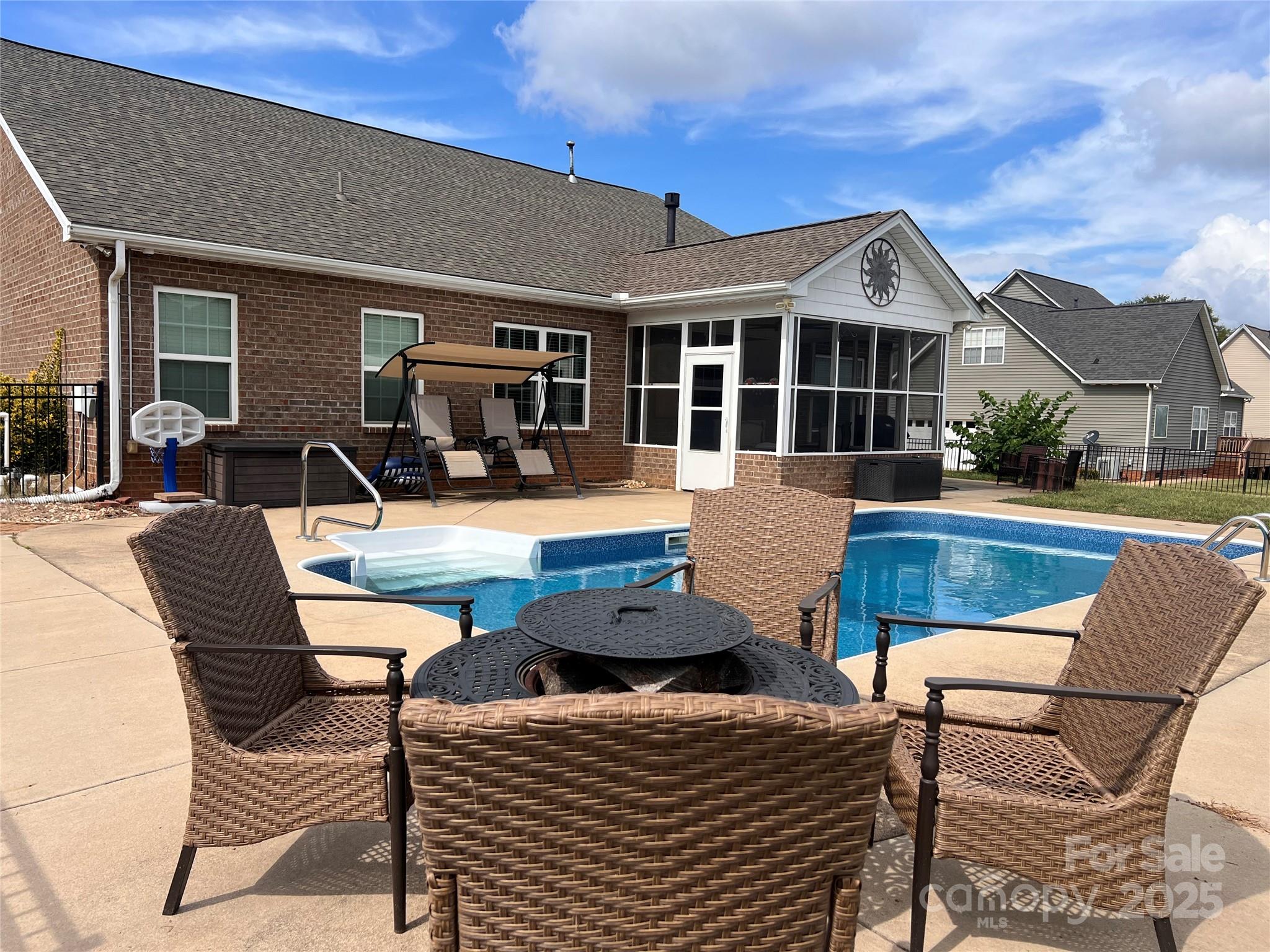 1217 Maddy Lane