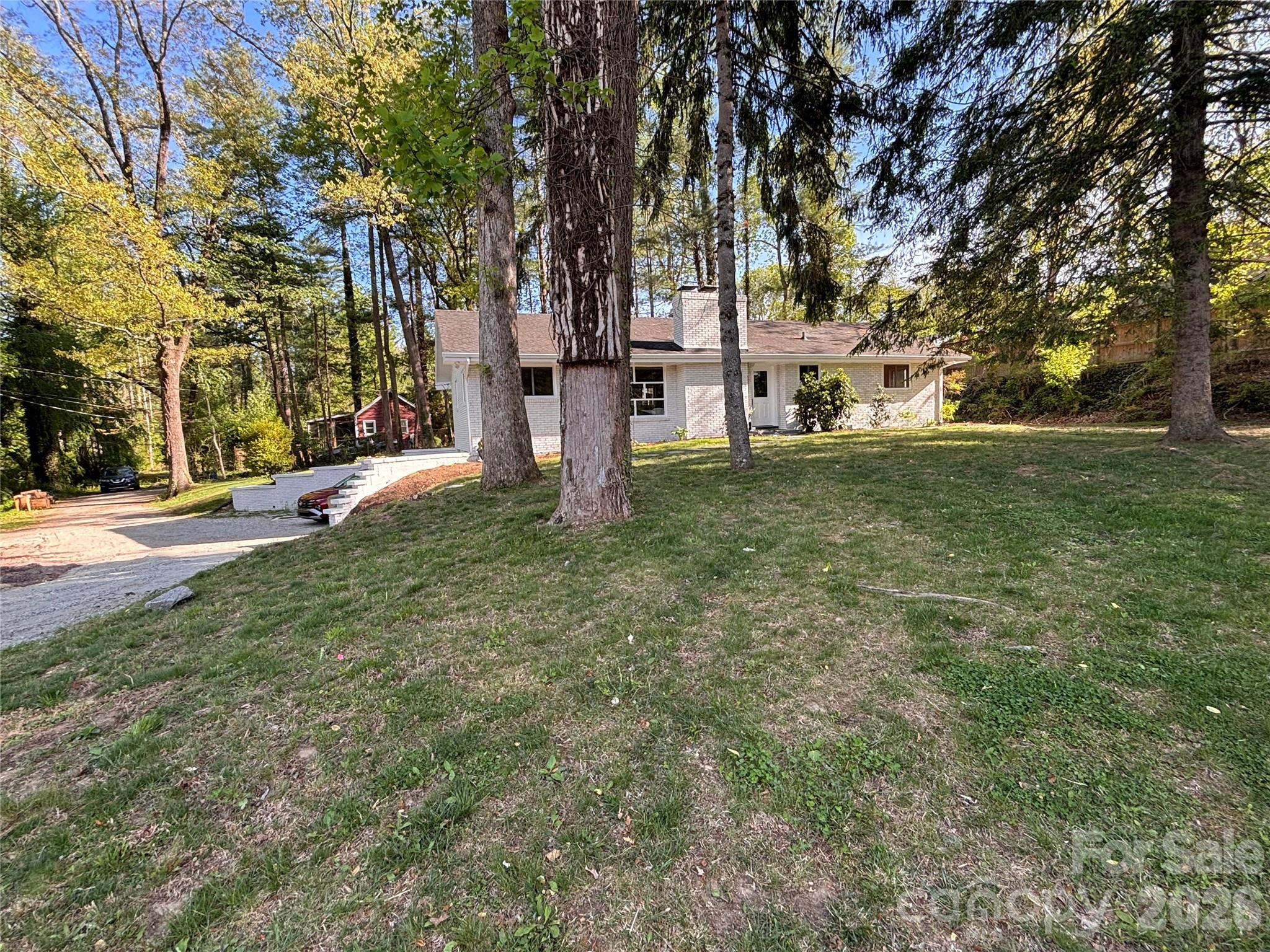 1110 W 3rd Avenue W Unit: multiple