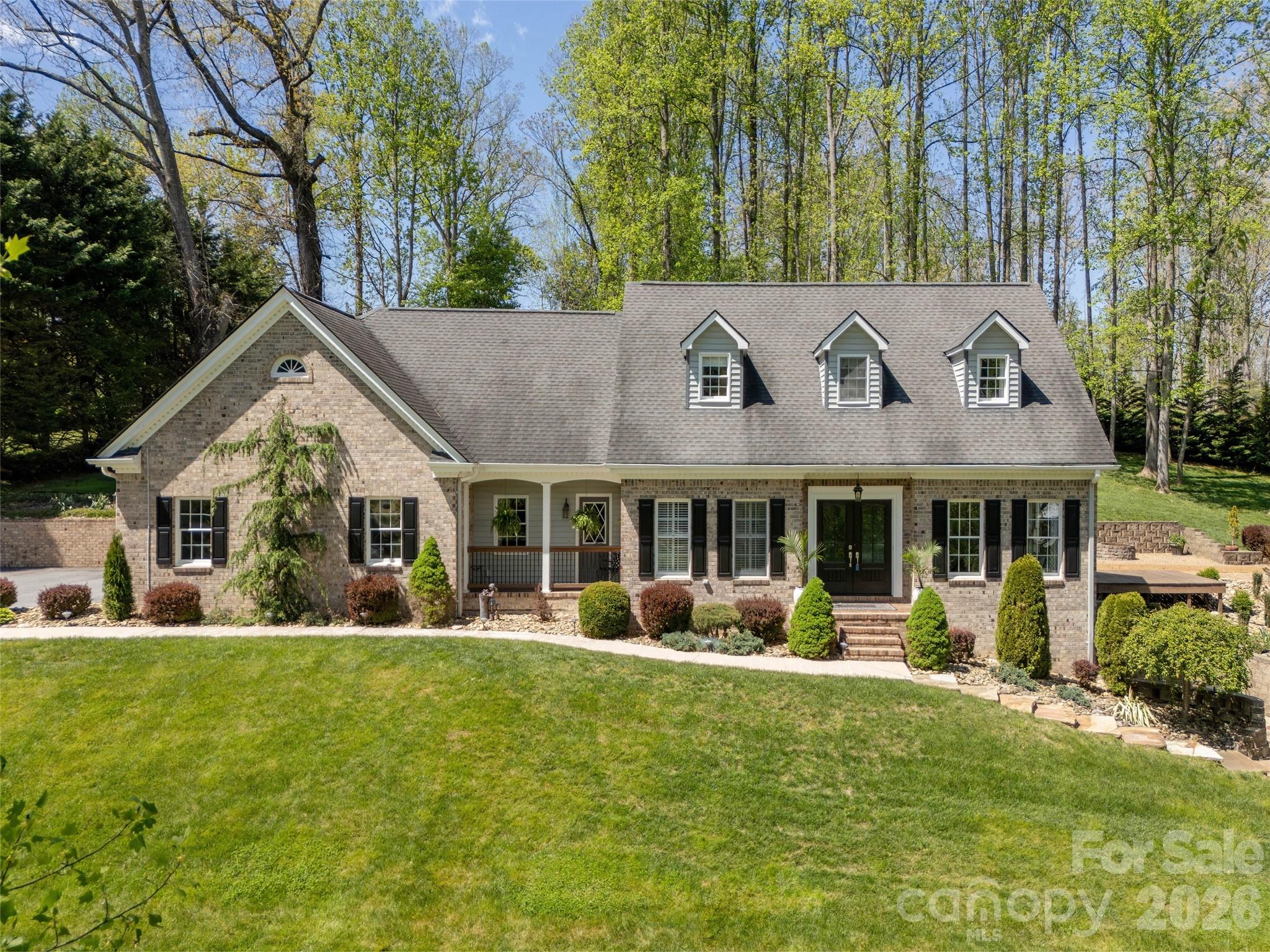 514 Whispering Hills Drive