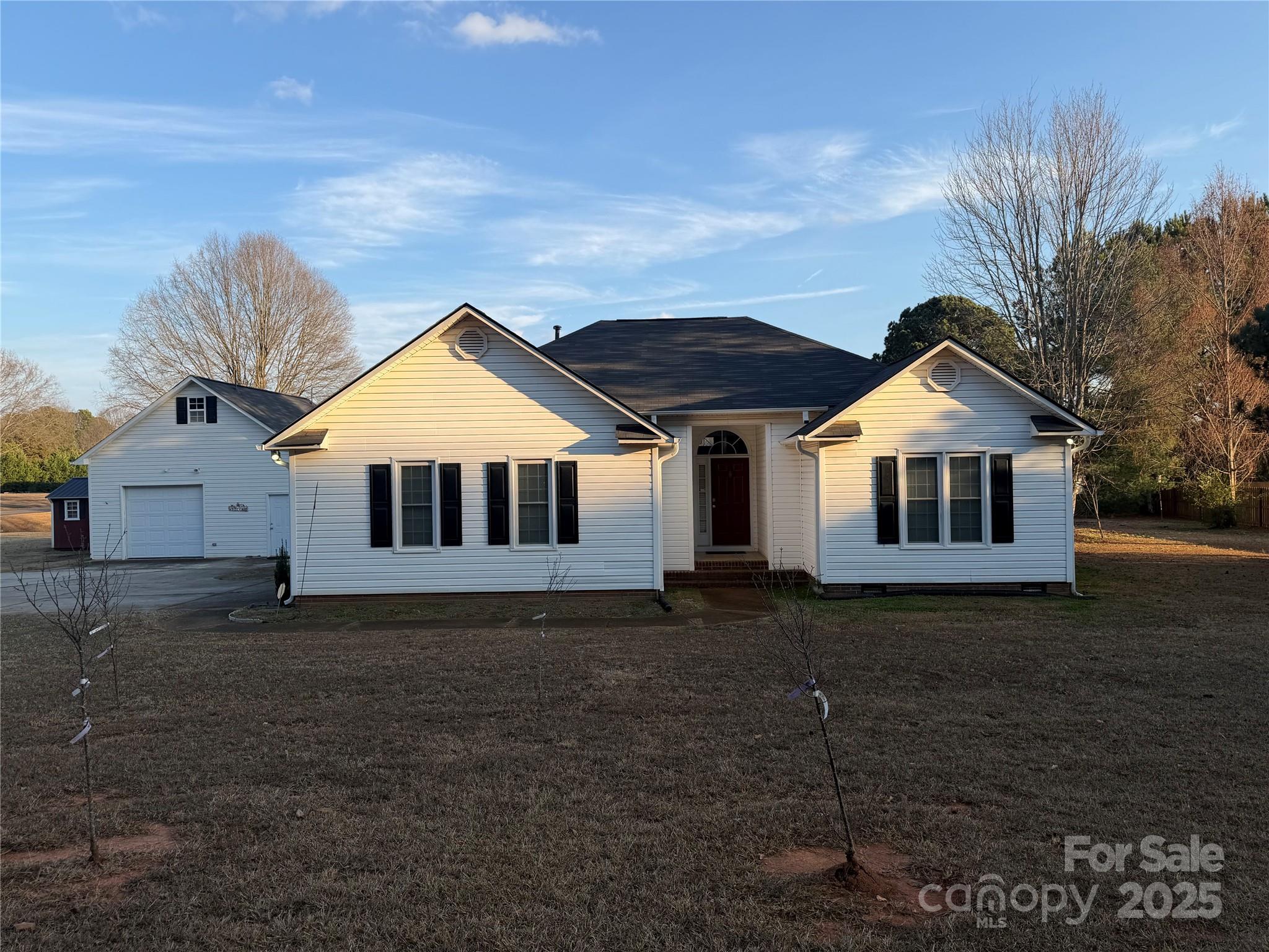 435 Mt Gallant Road W