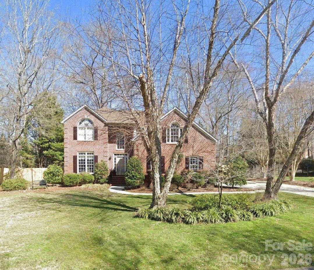 1548 Summit View Drive