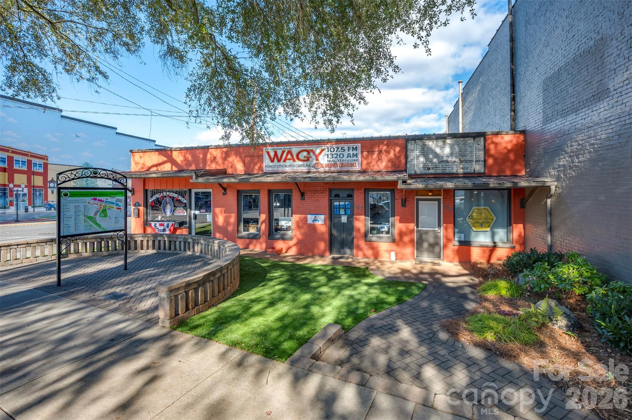 Property photo 1