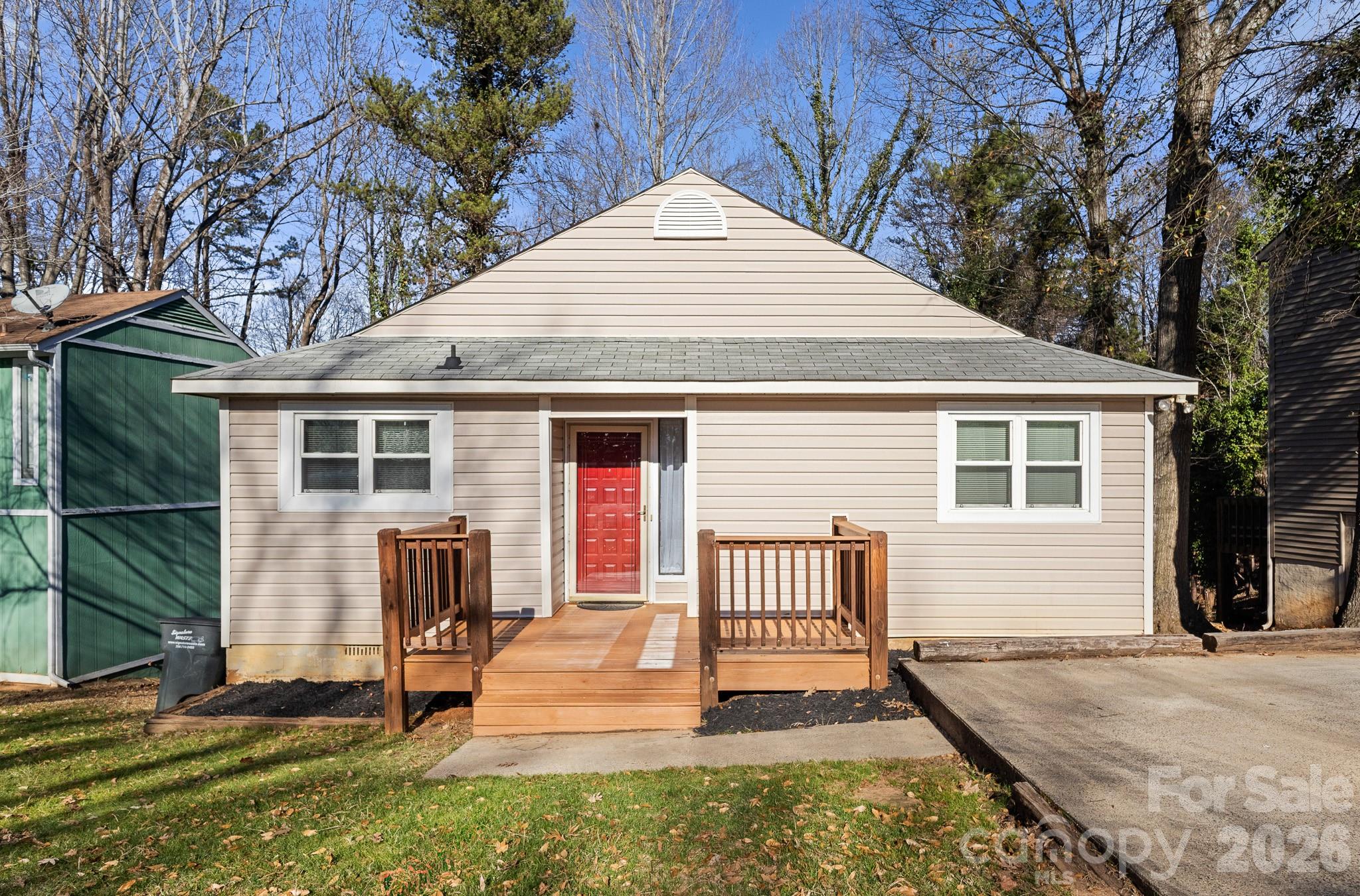 27077 Catamaran Drive