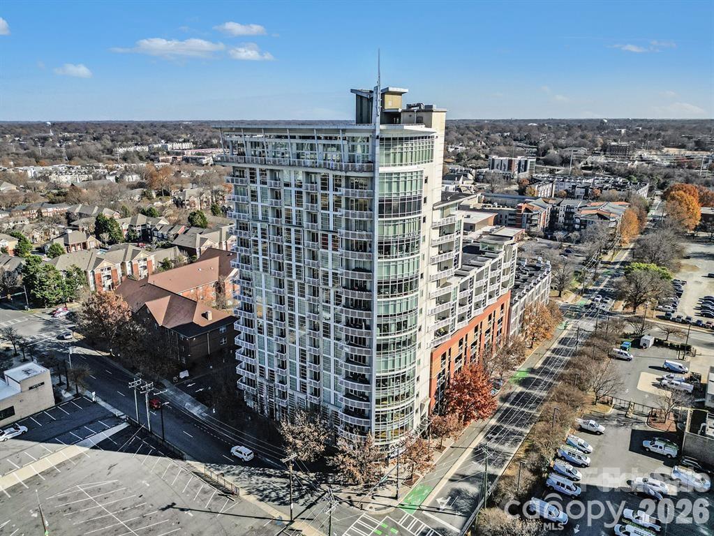 505 E Sixth Street Unit: 304