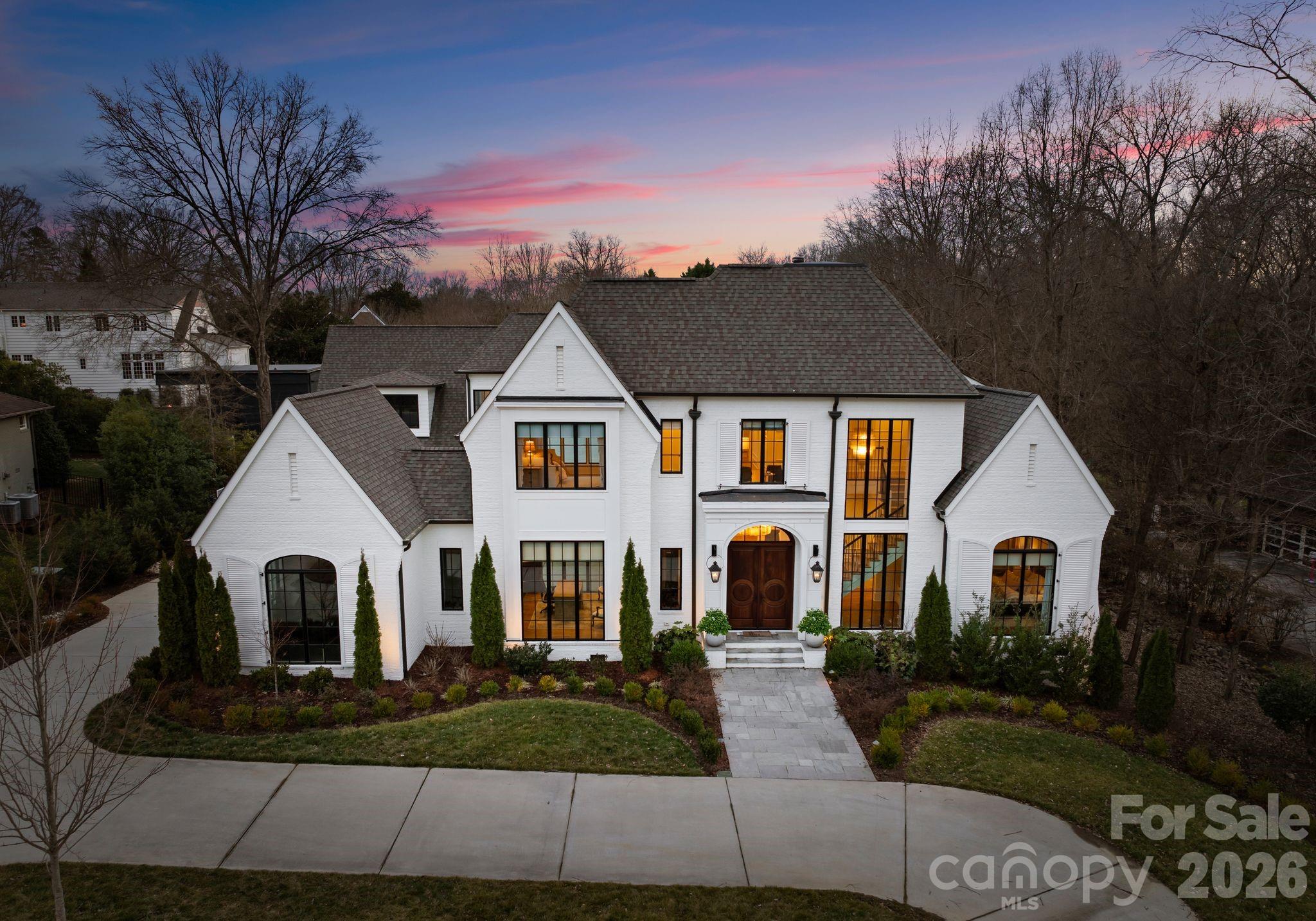 4420 Forest Hills Drive