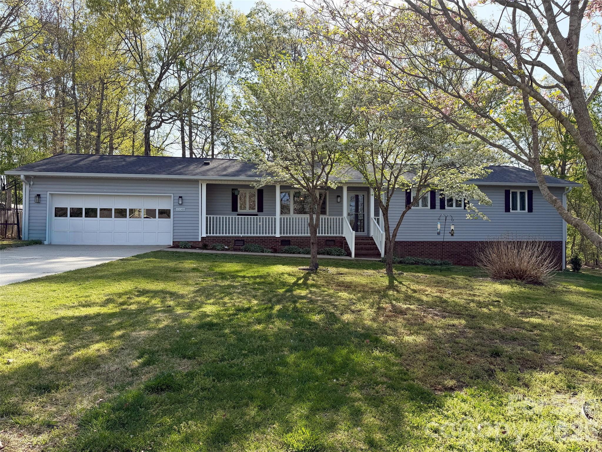 1140 Knollwood Drive