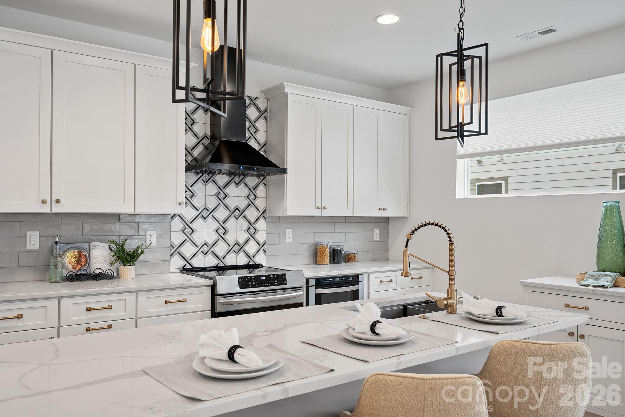 306 Wesley Heights Way