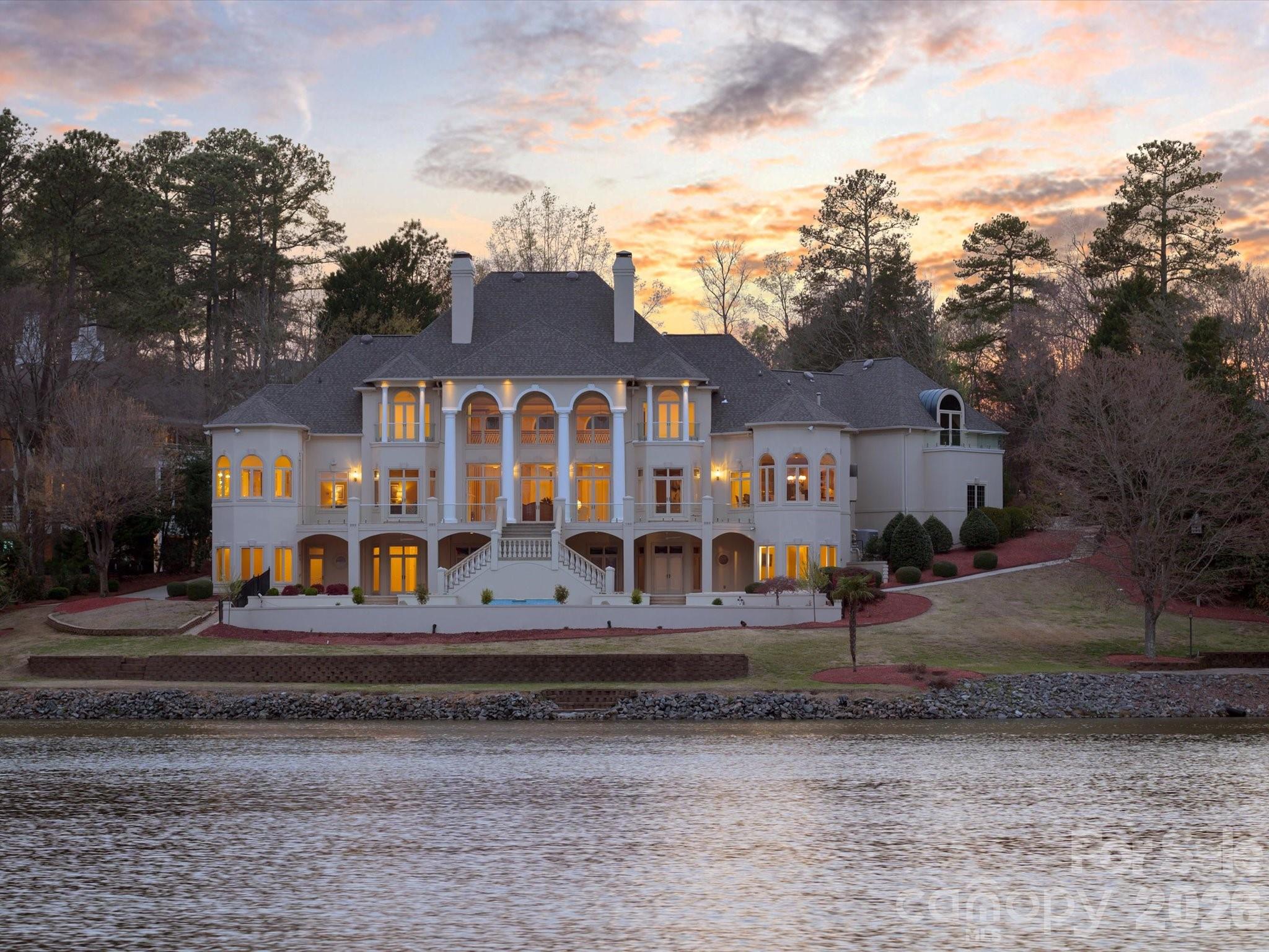 6905 Shinnecock Hill Lane