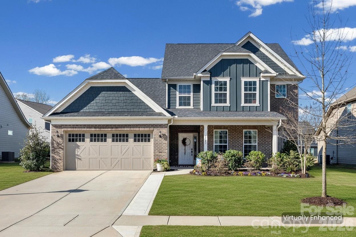 1163 Regions Boulevard