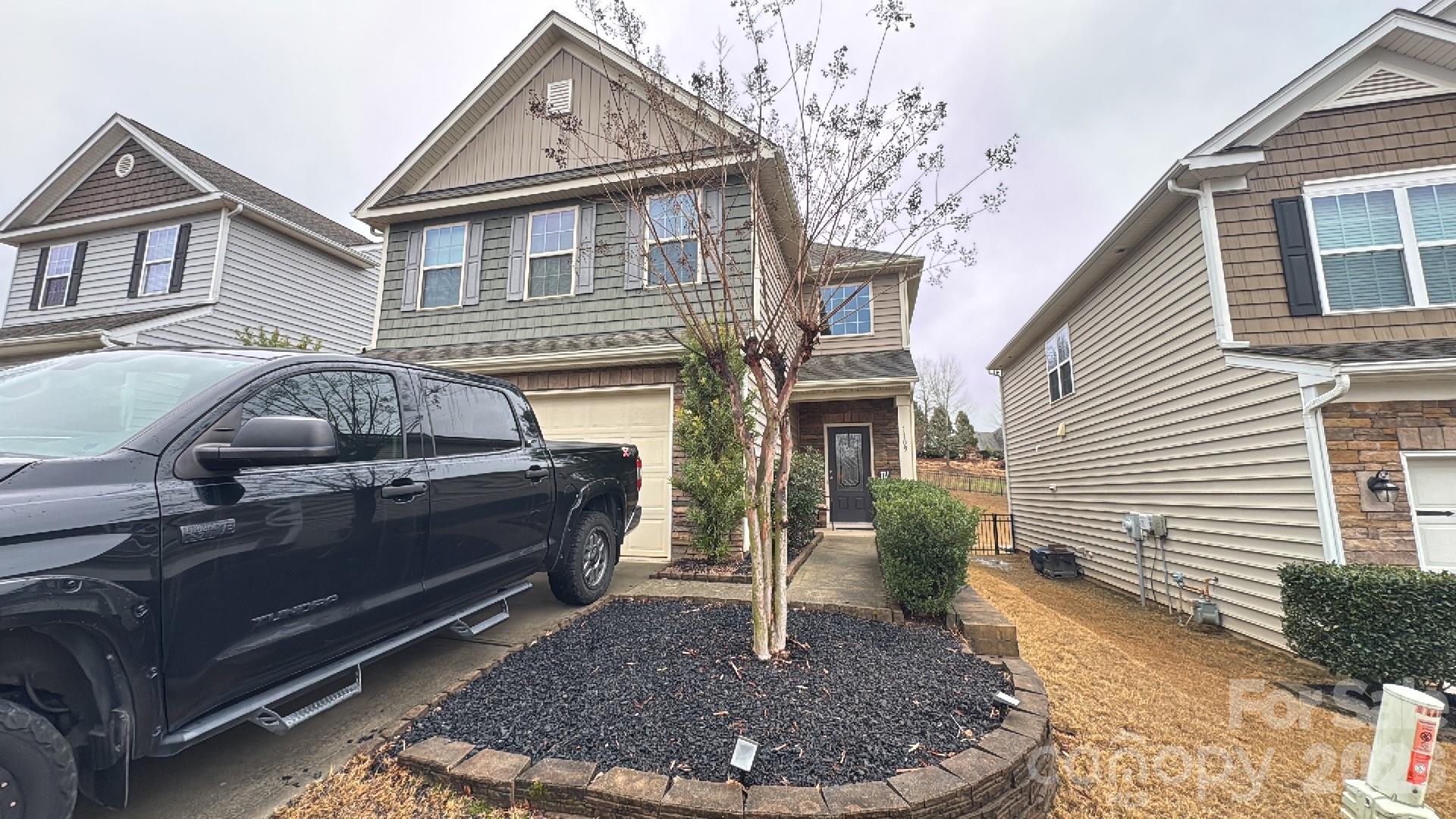 1109 Blackwaterside Drive