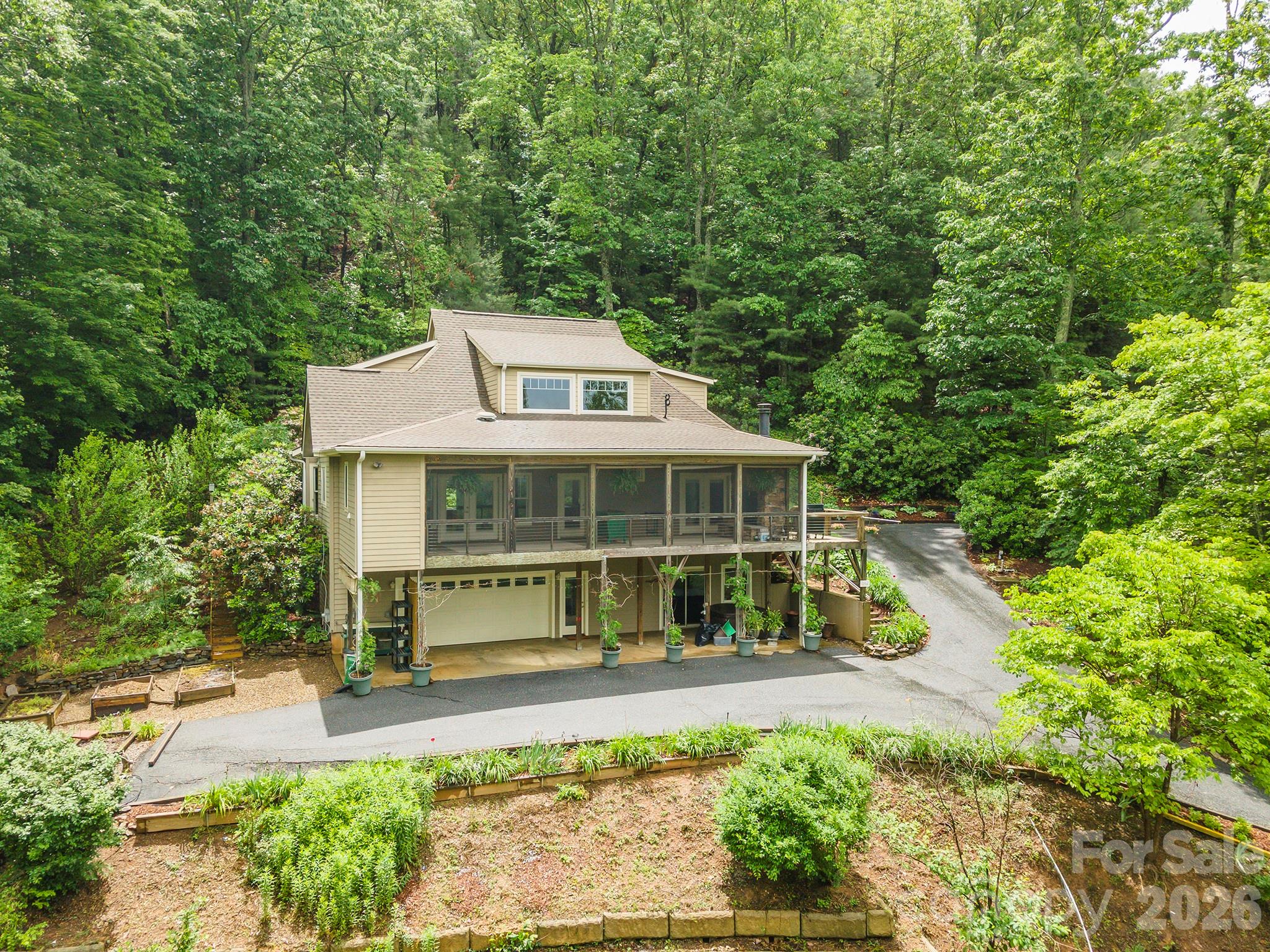 204 Briarcliff Unit: 5