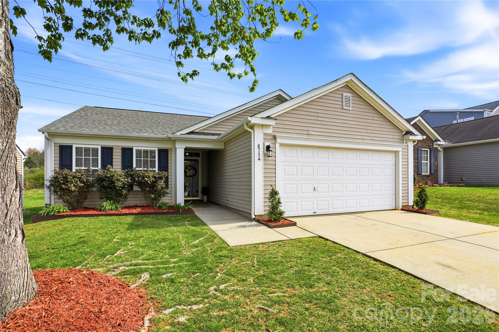 6714 Wicked Oak Lane