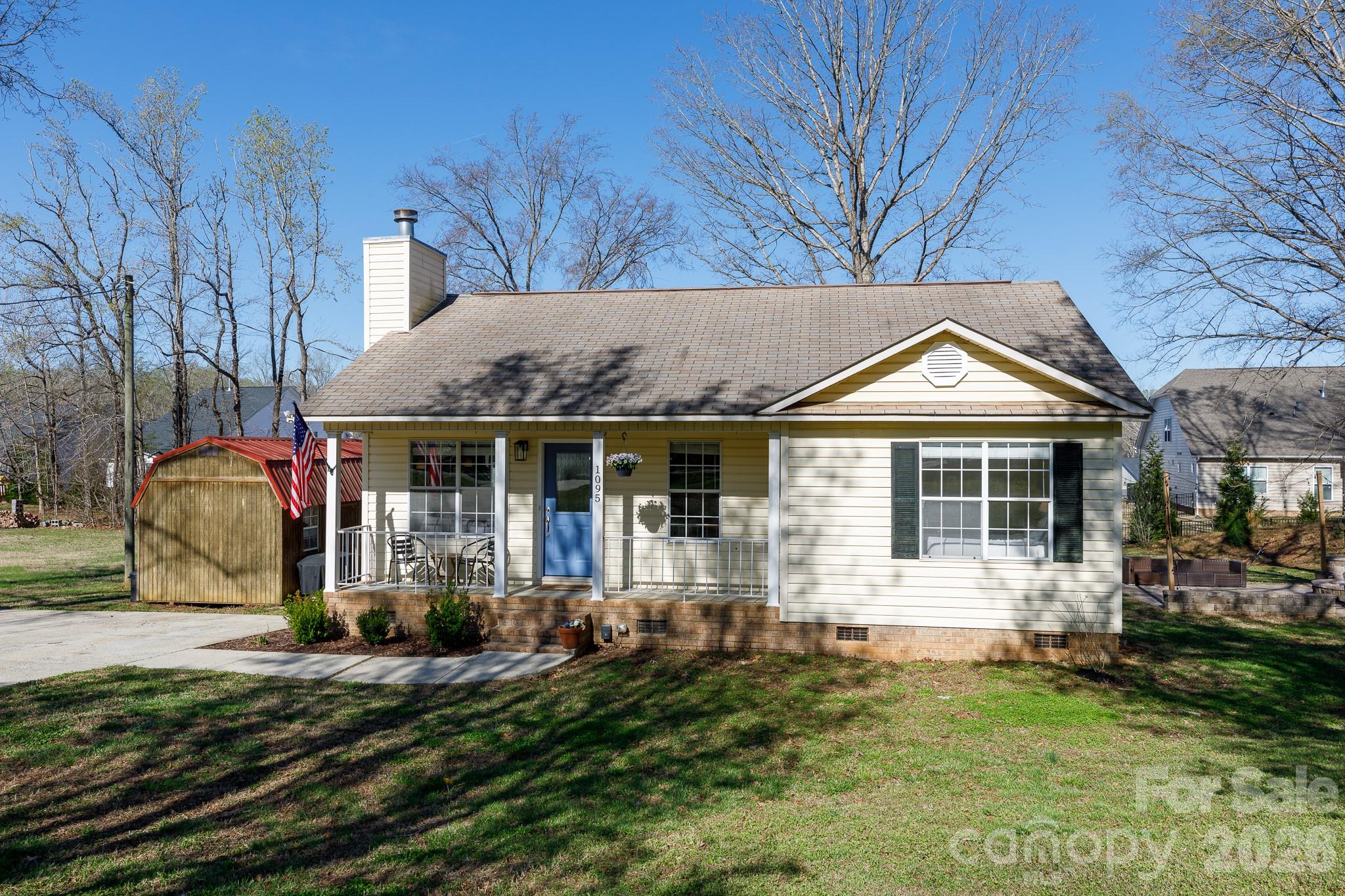 1095 Deer Track Drive