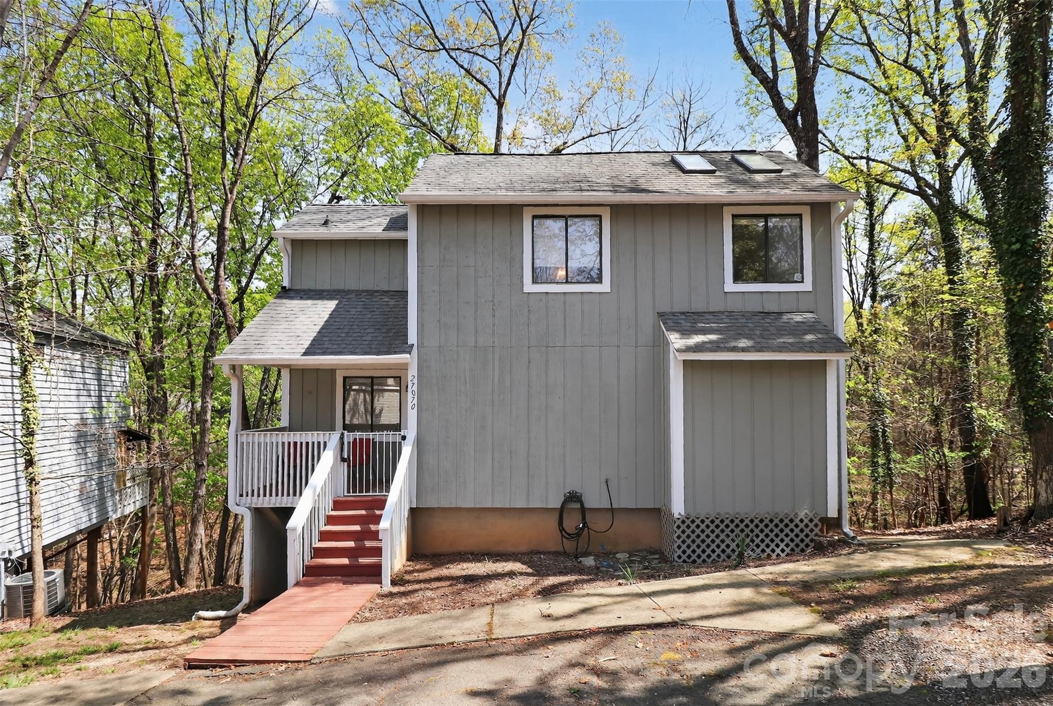 27070 Catamaran Drive