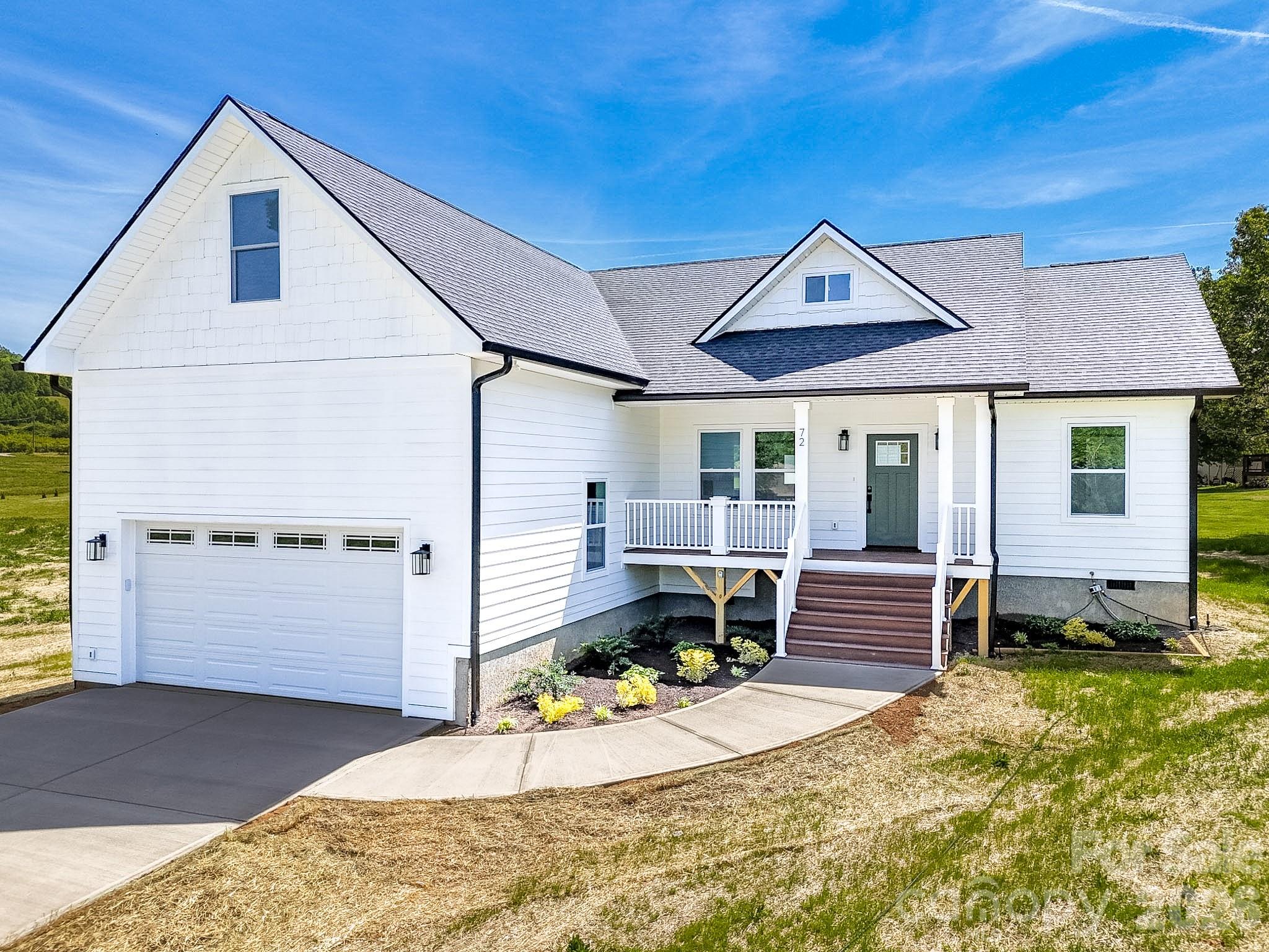 72 Canary Lane