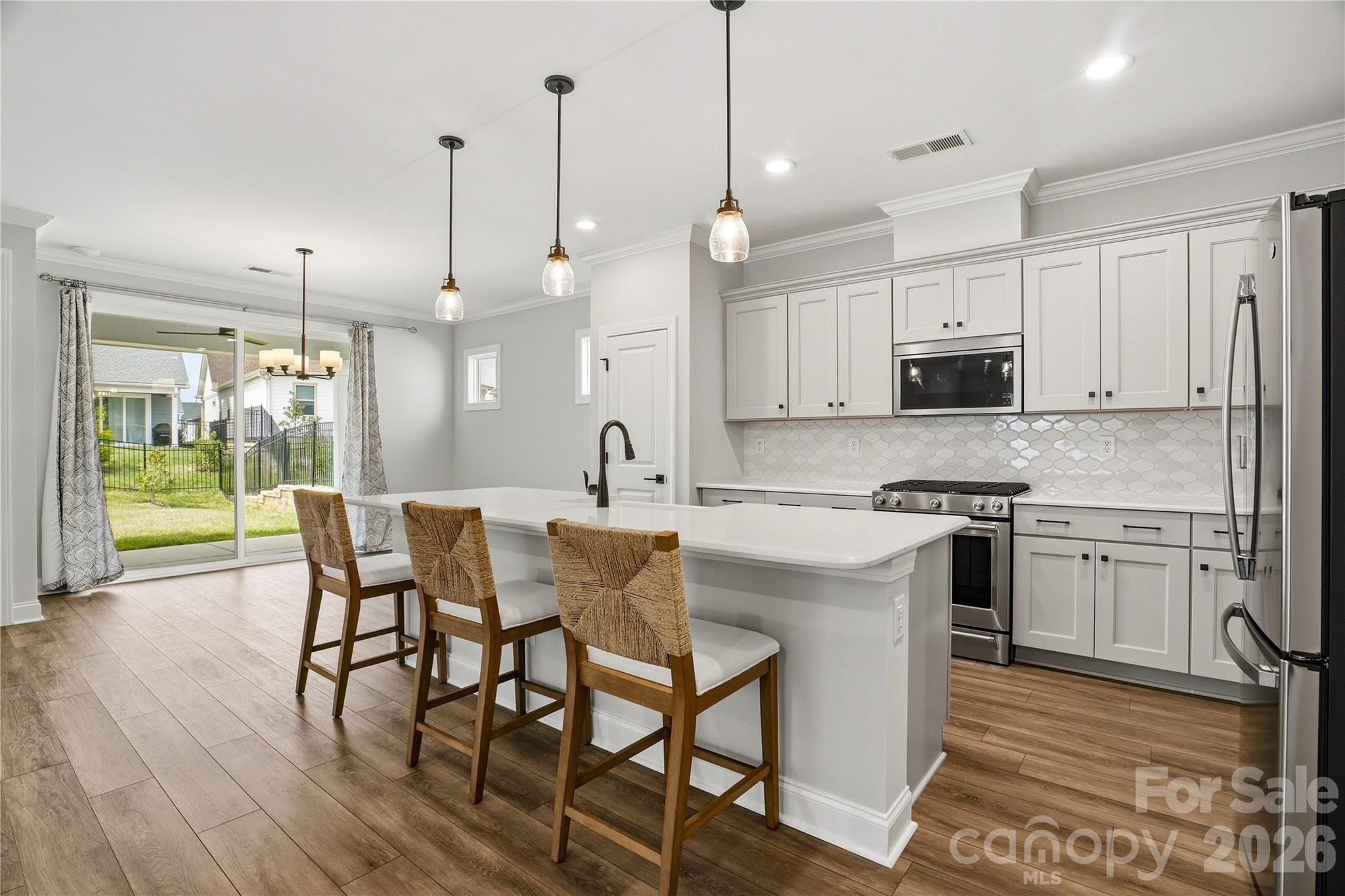 5562 Caneel Lane