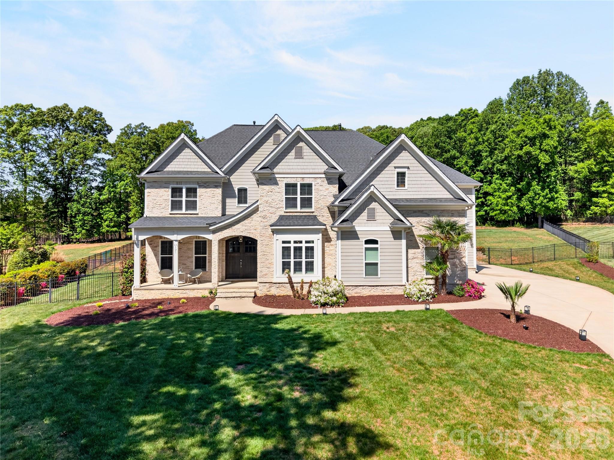 121 Leeward Shoals Lane