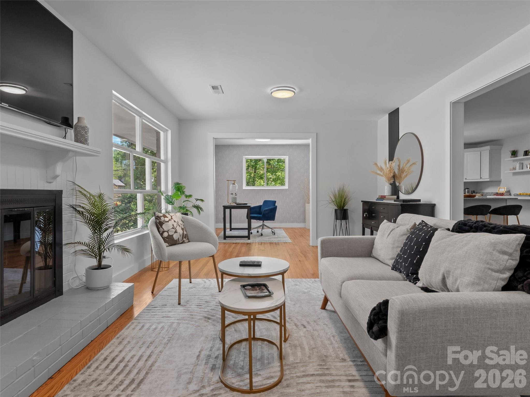 1110 3rd Avenue W Unit: multiple