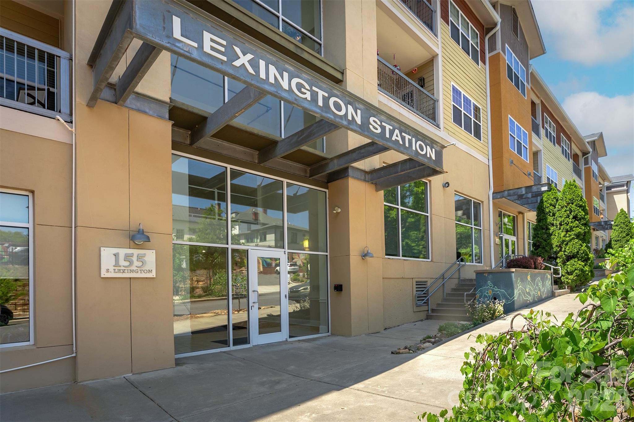 155 S Lexington Avenue Unit: B408