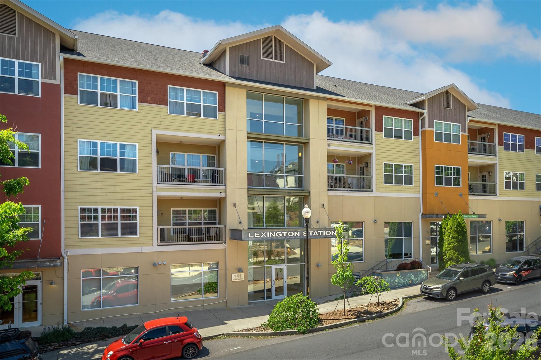 155 S Lexington Avenue Unit: B408