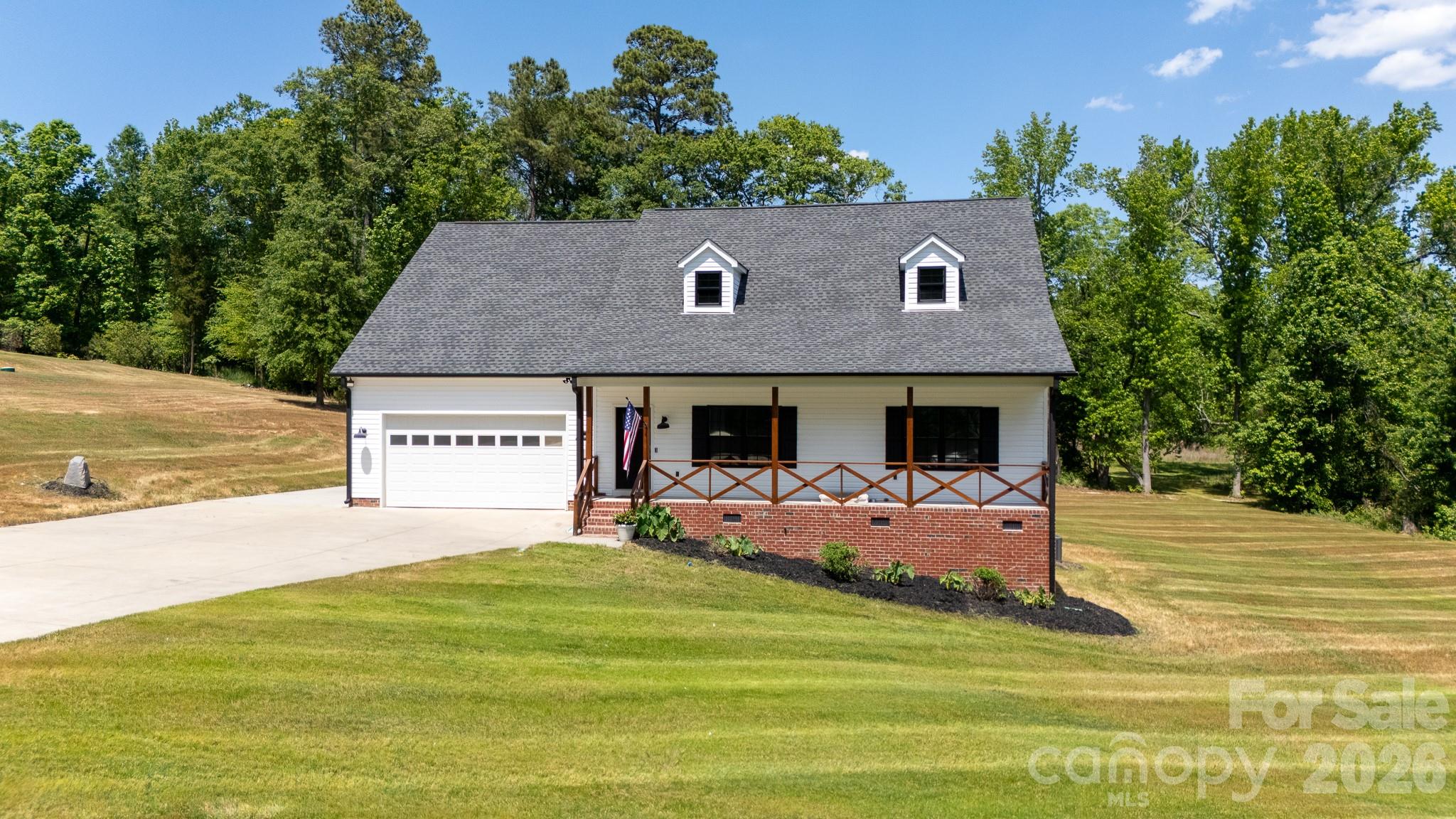 949 Jason Lyle Drive