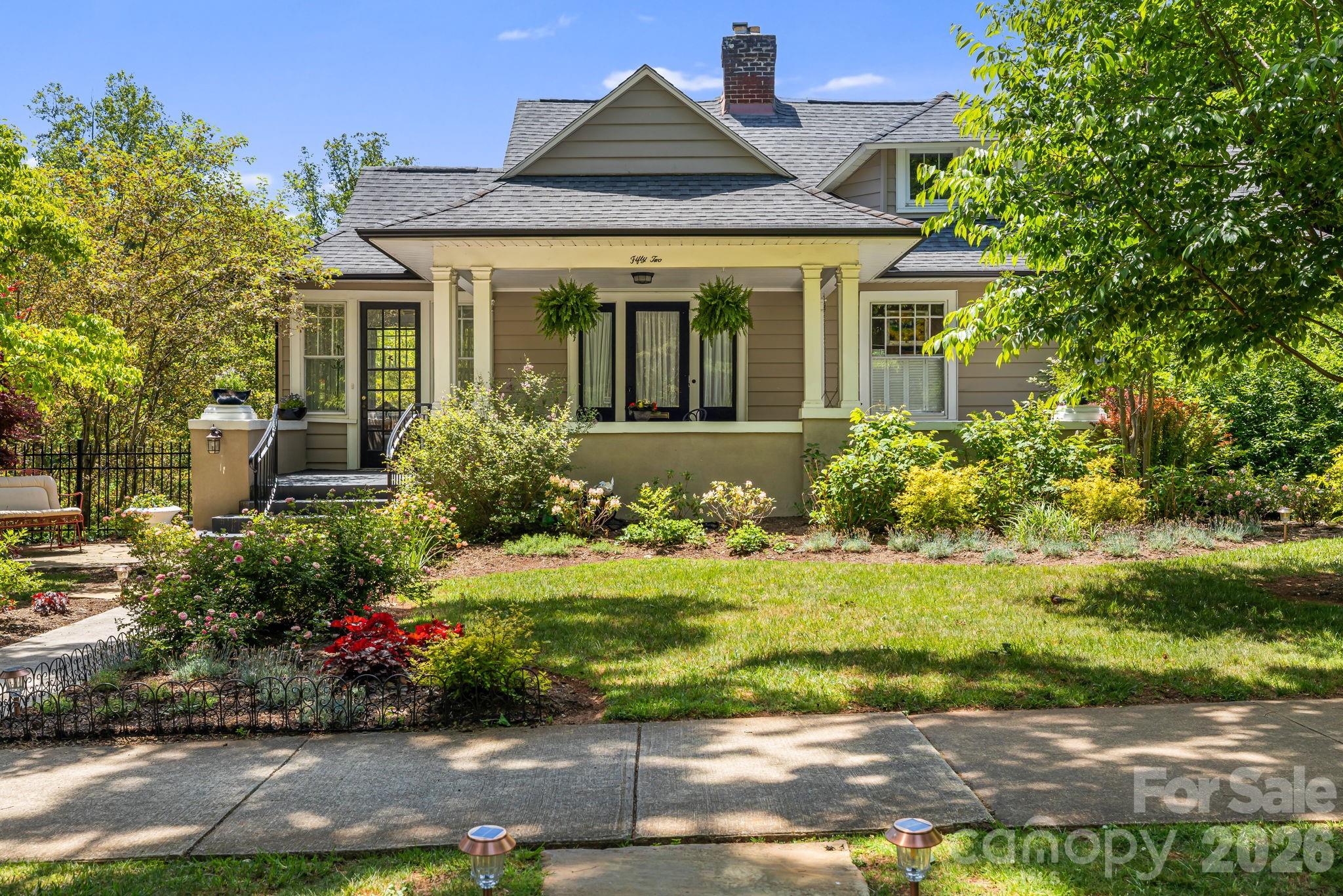 52 Edwin Place
