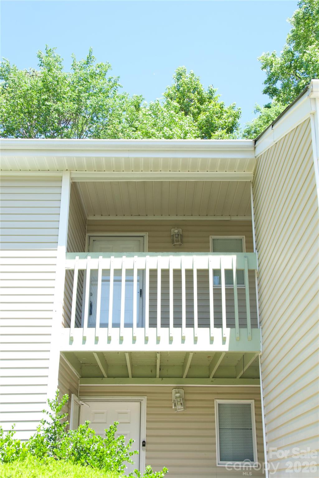 1610 Eagles Place Unit: J-204