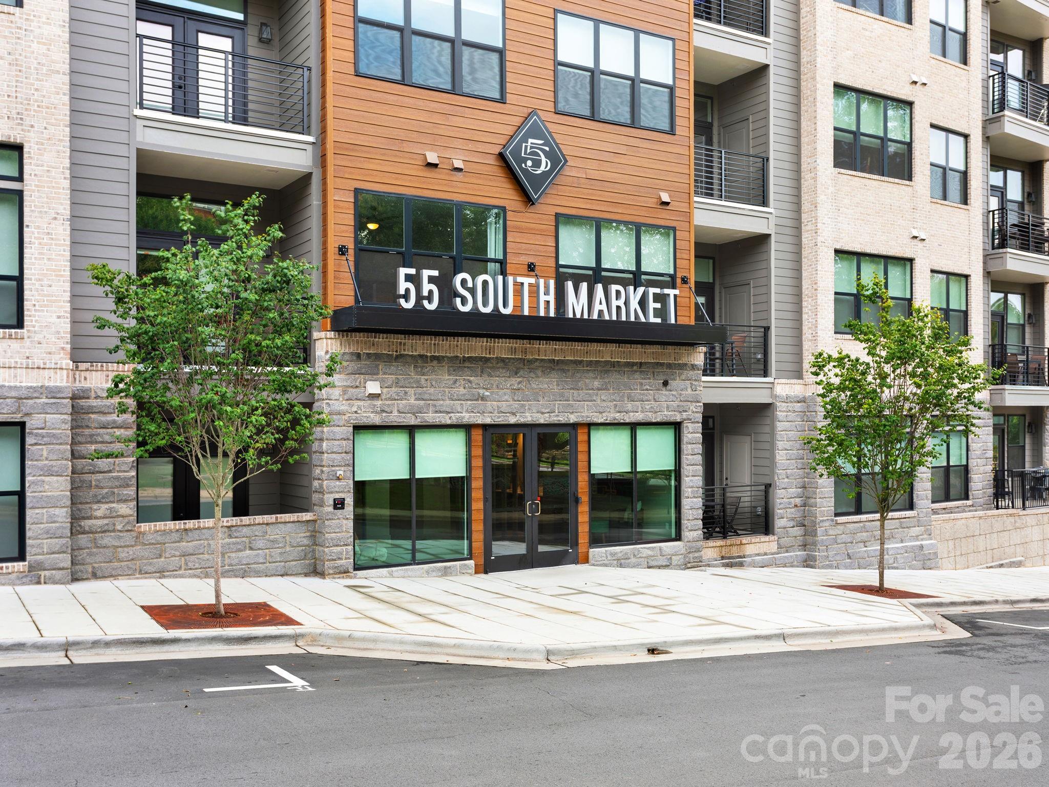 55 S Market Street Unit: 213