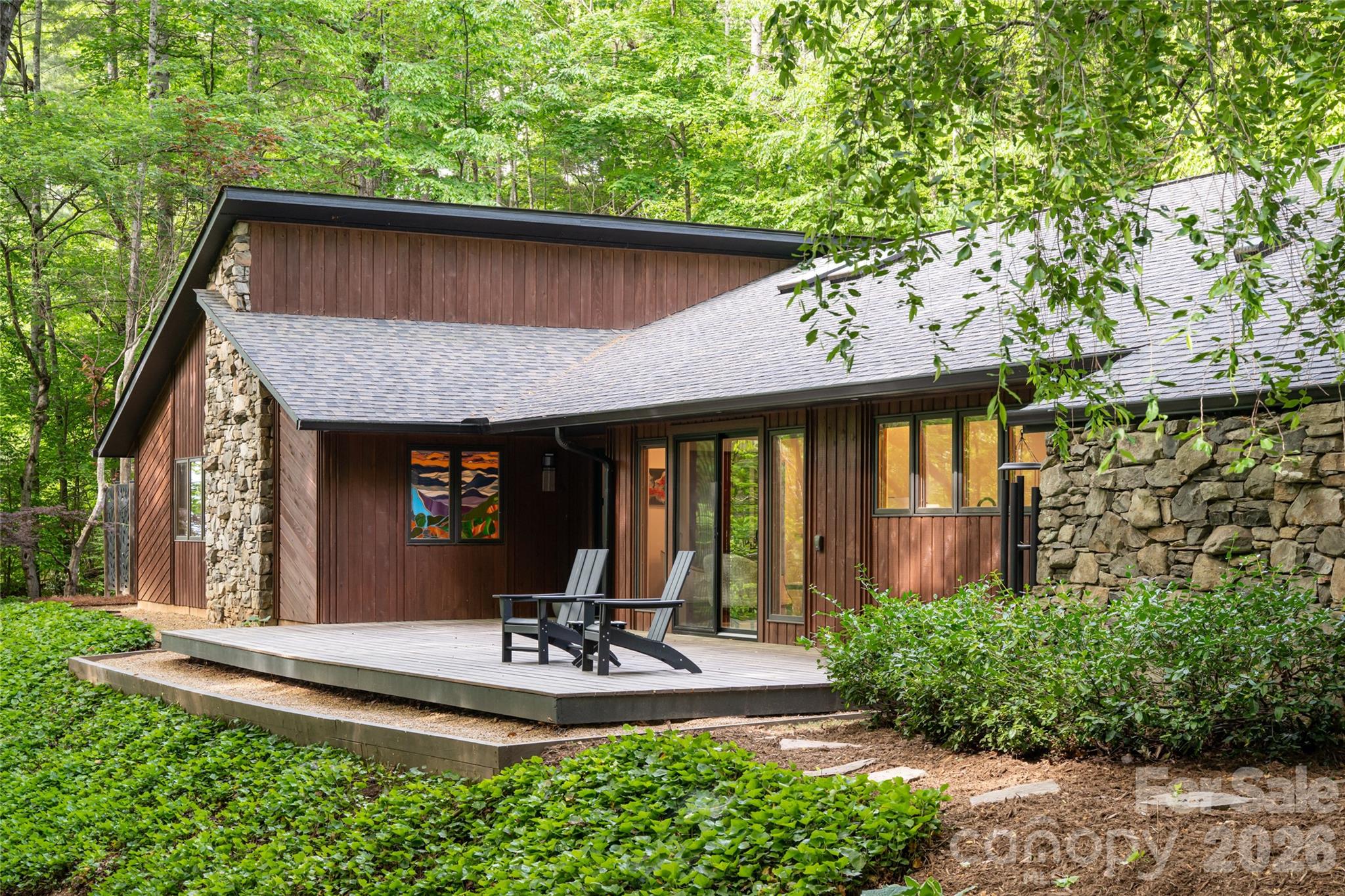 144 Sondley Parkway
