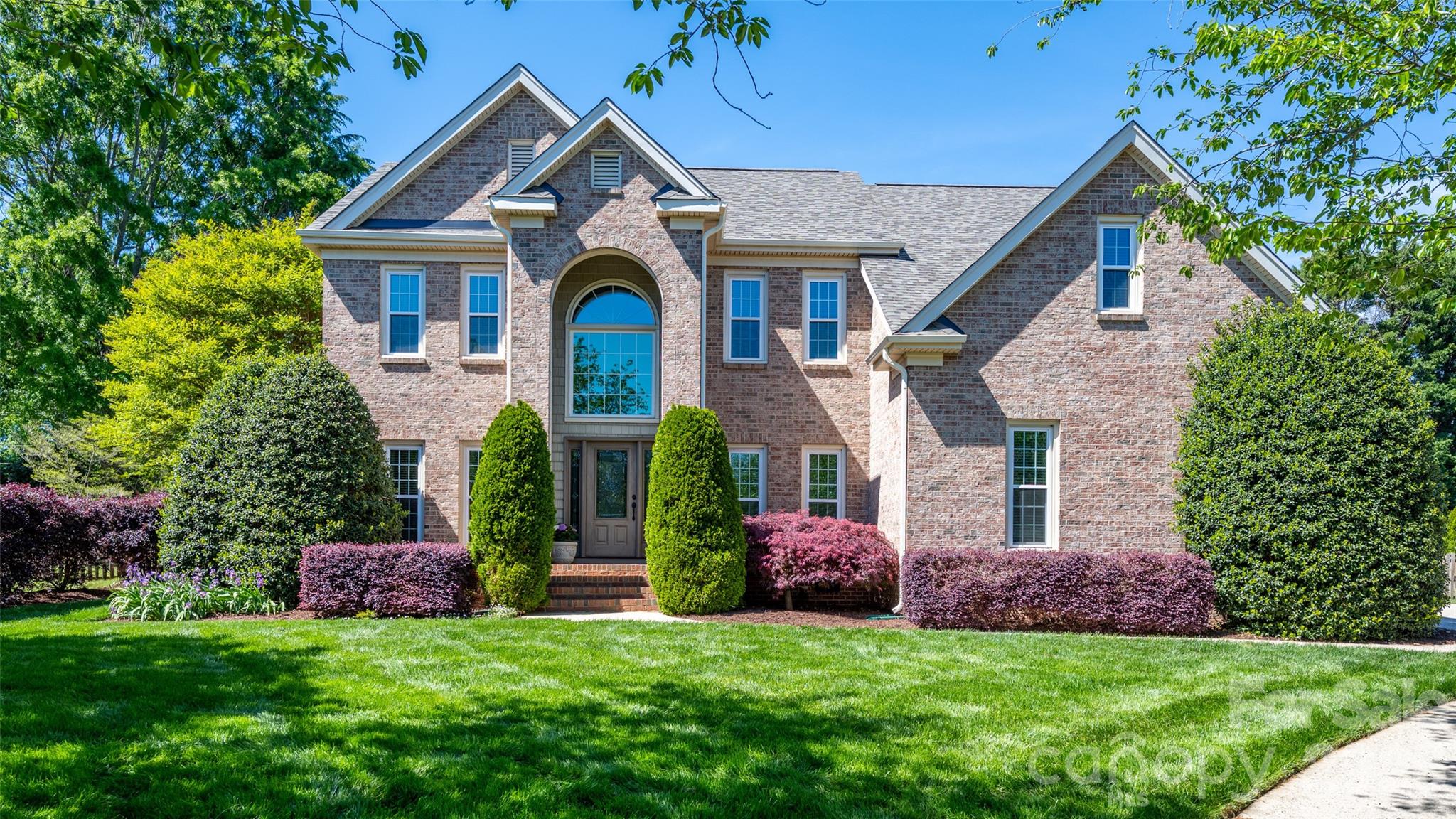 119 Topsail Place