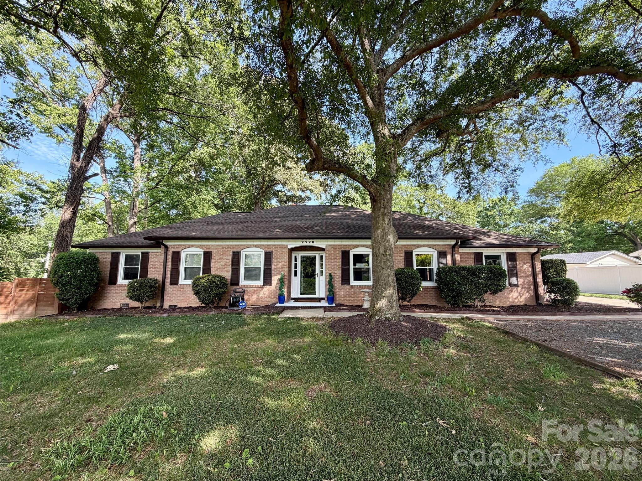 2728 India Hook Road