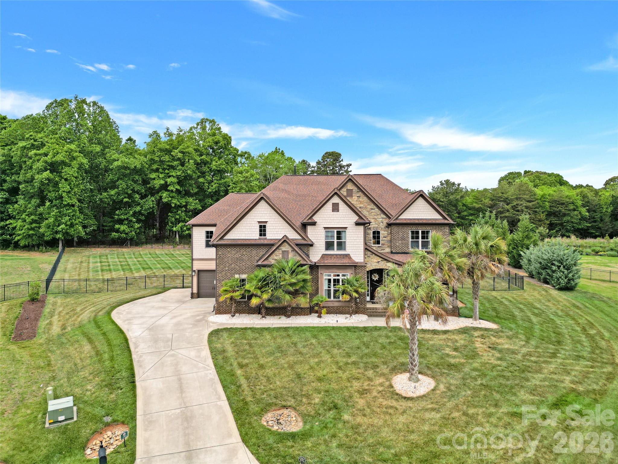 125 Leeward Shoals Lane
