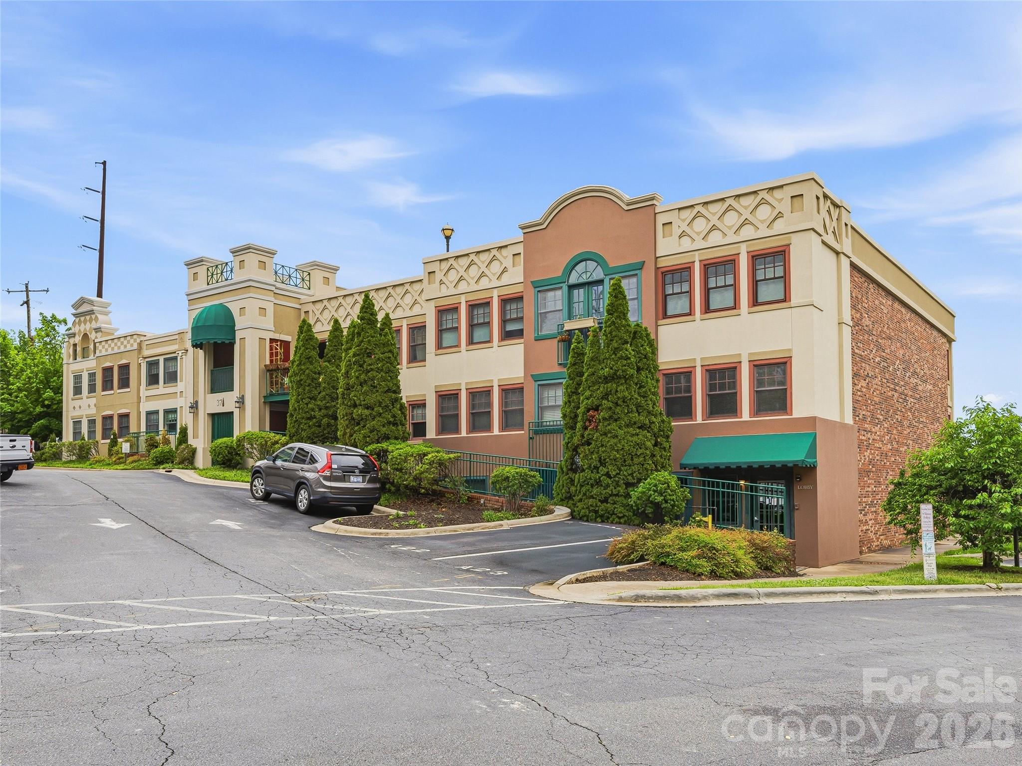 37 Hiawassee Street Unit: E103