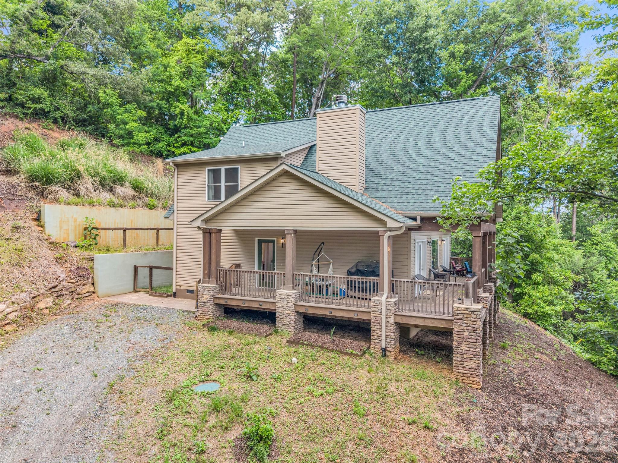 227 Snug Harbor Circle