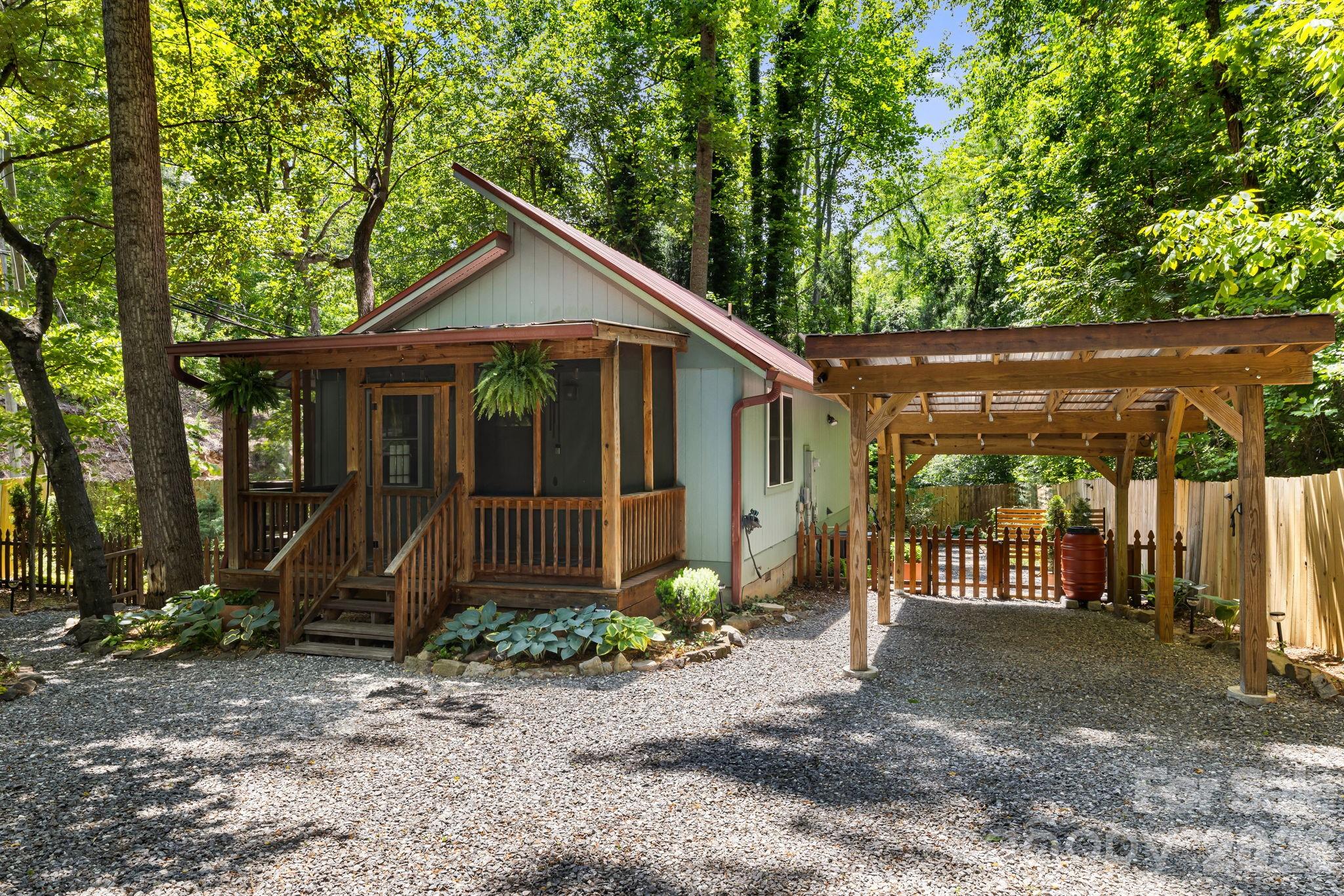 477 Governors View Road