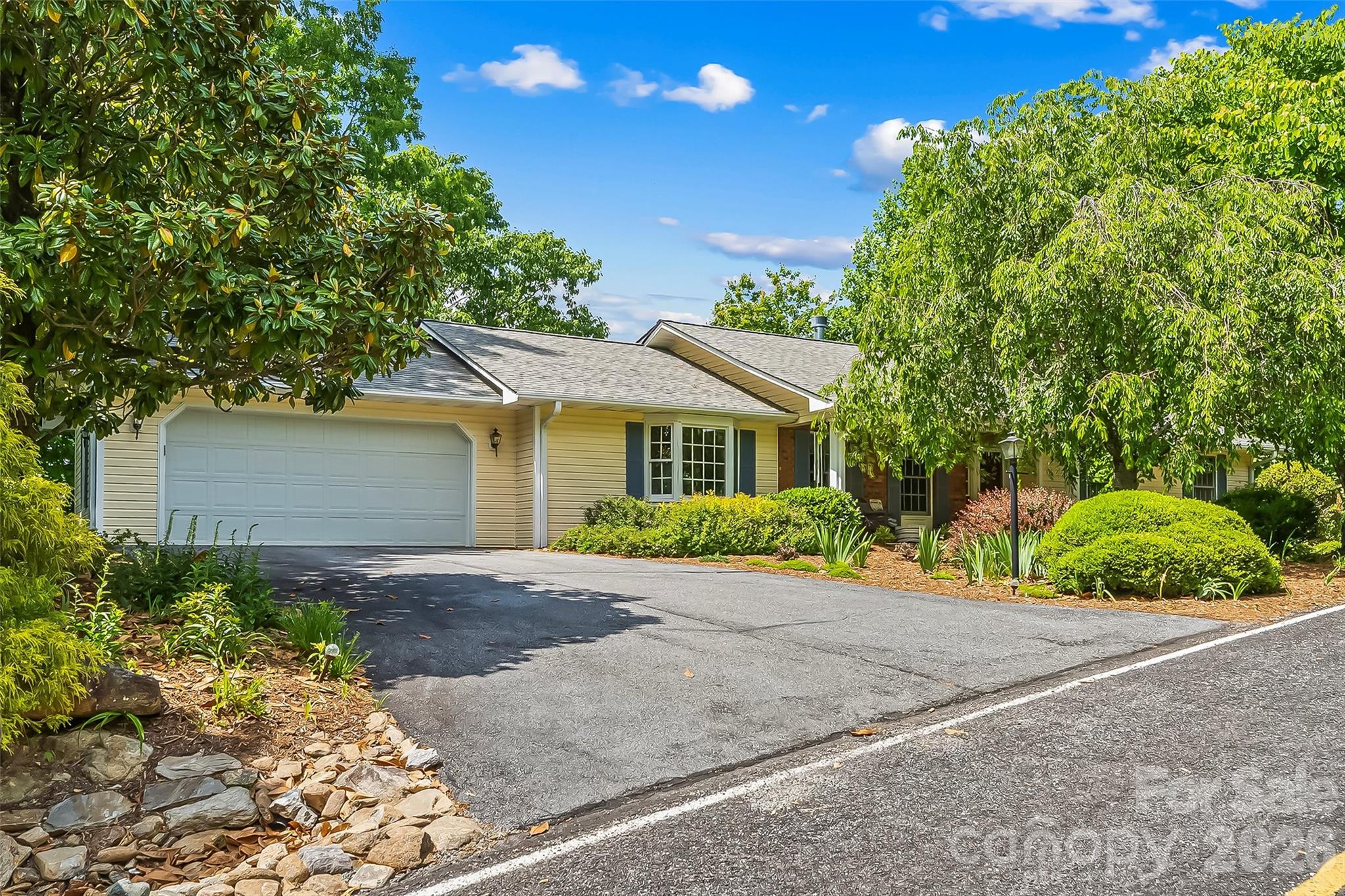 120 Eagle Rock Trail