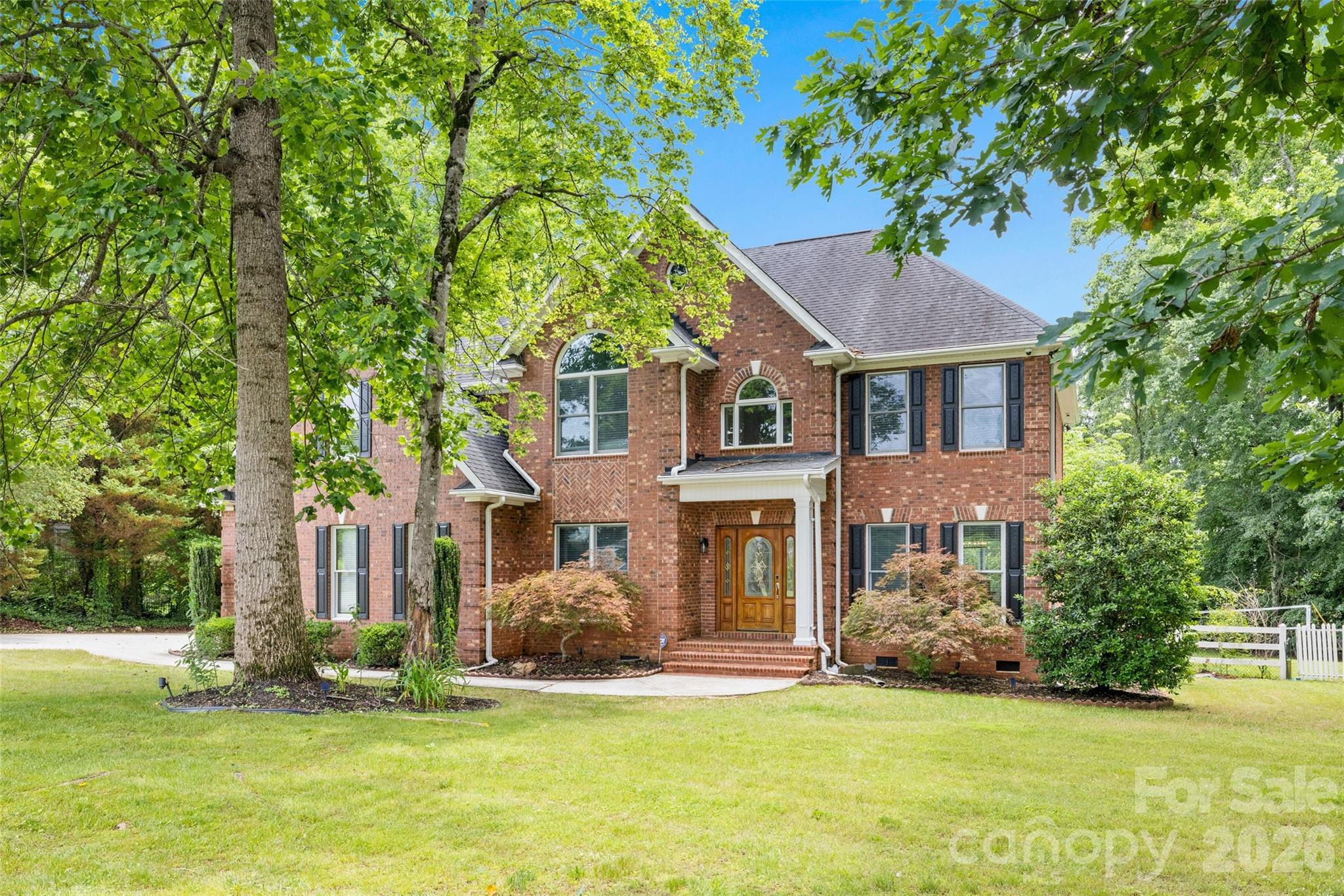 1321 Yellowood Court