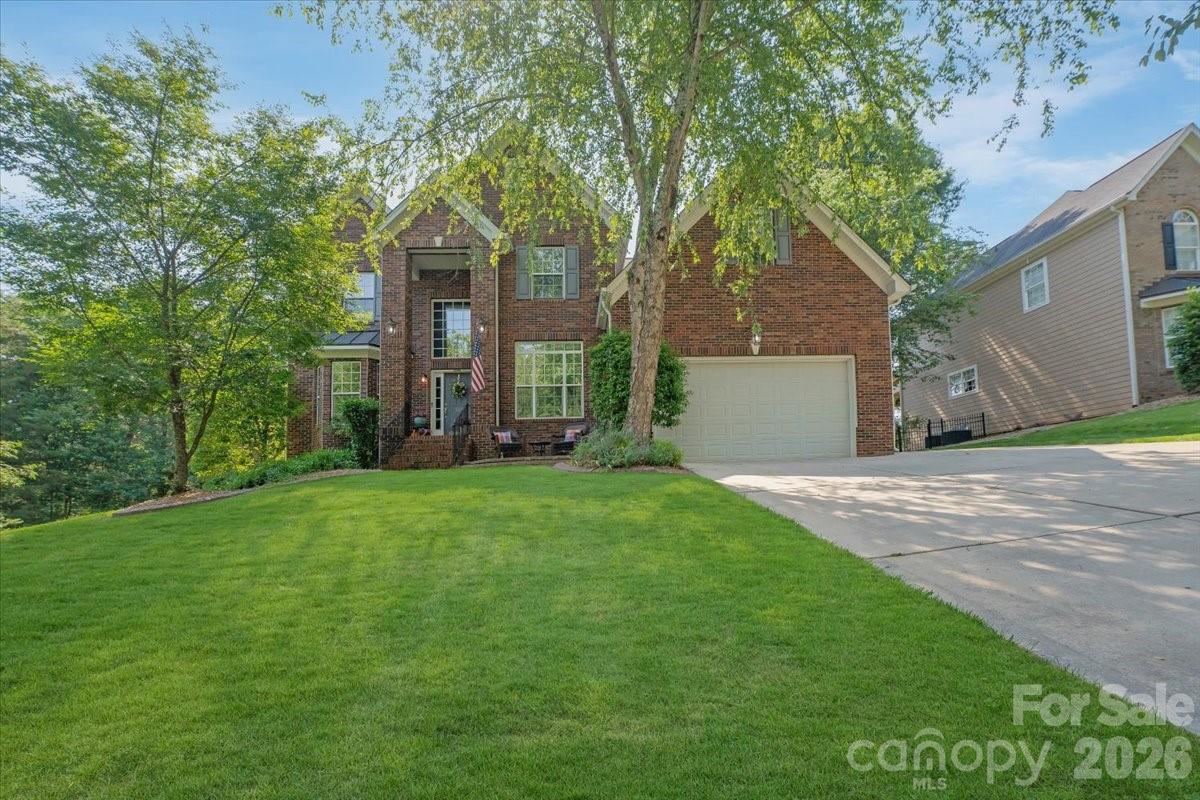 235 Shoreline Parkway