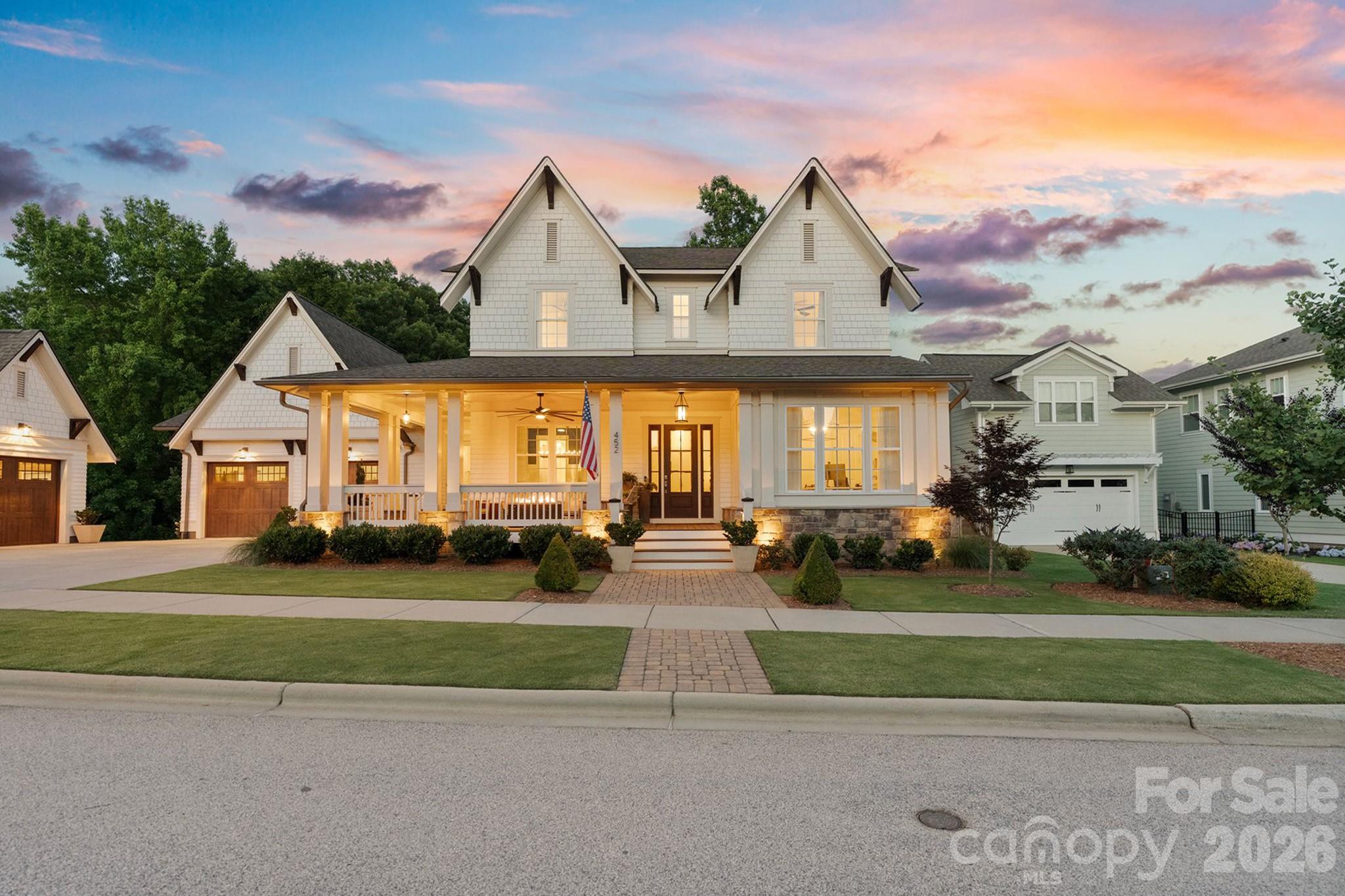 452 Luray Way
