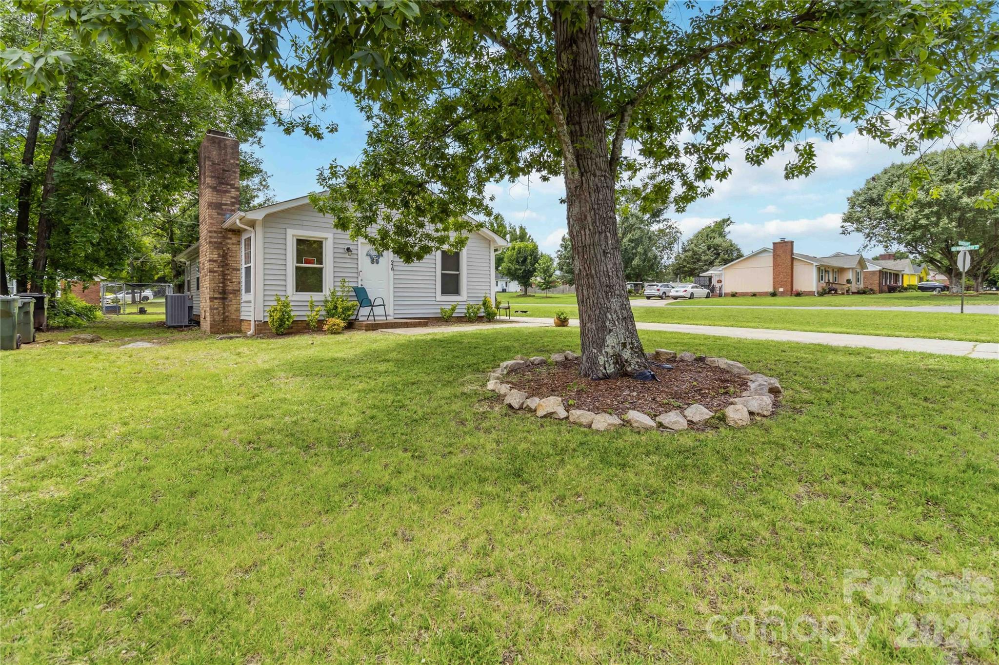 978 Southland Drive