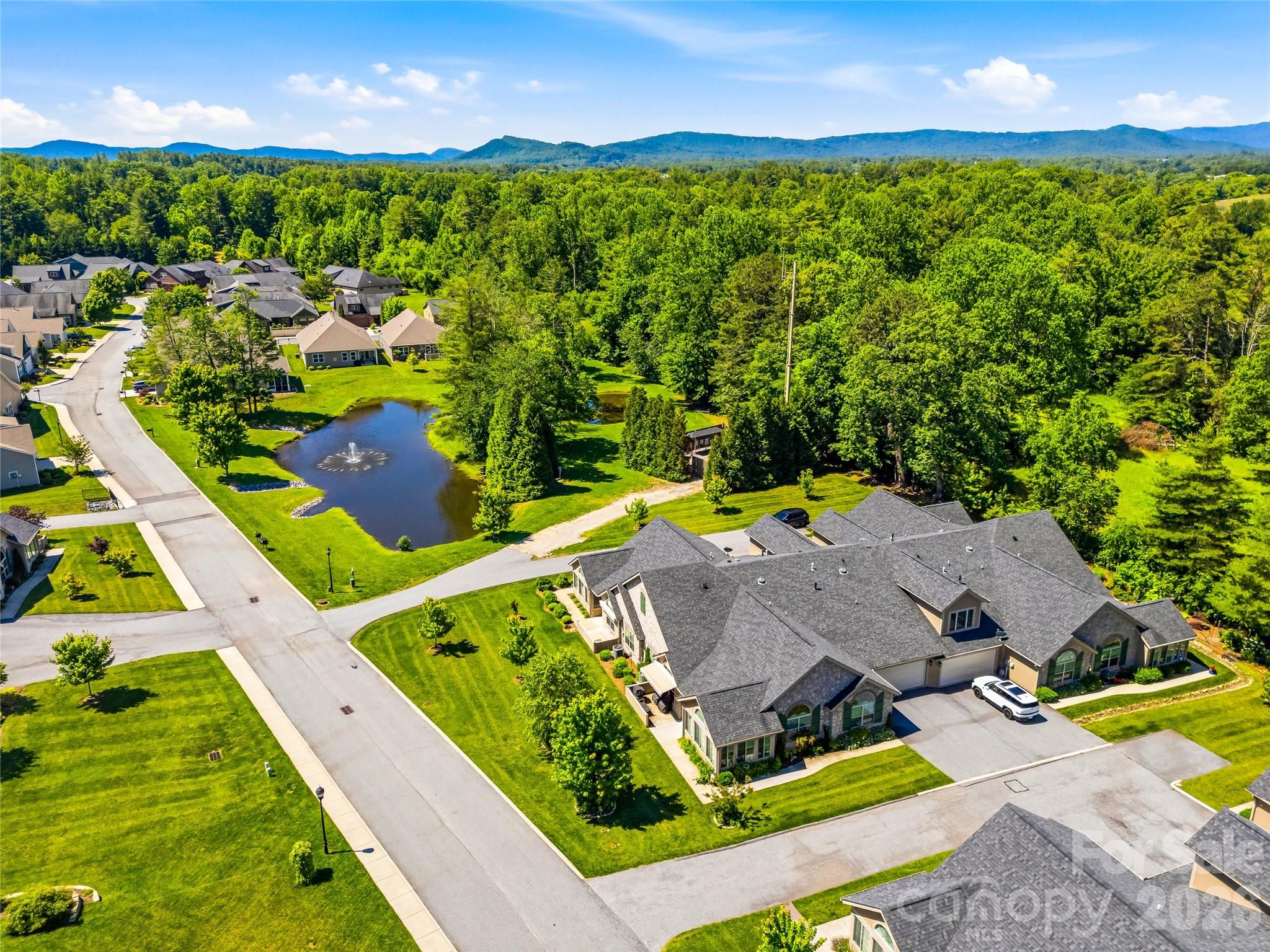 426 Summerfield Place