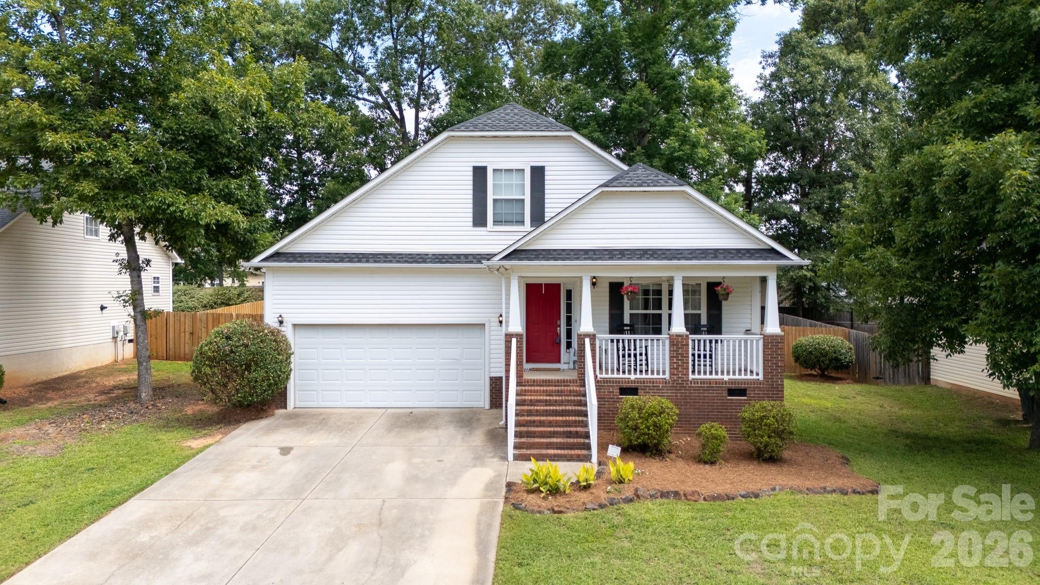 1566 Meadow Glen Lane