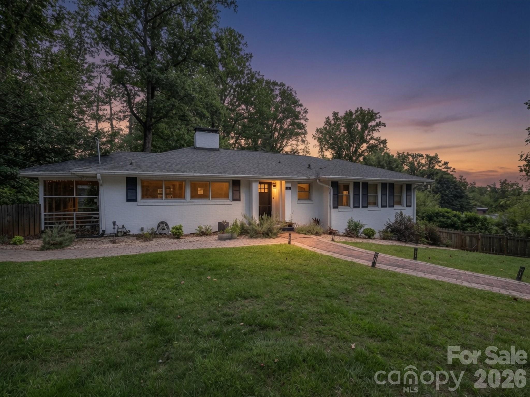 2 Bevlyn Drive