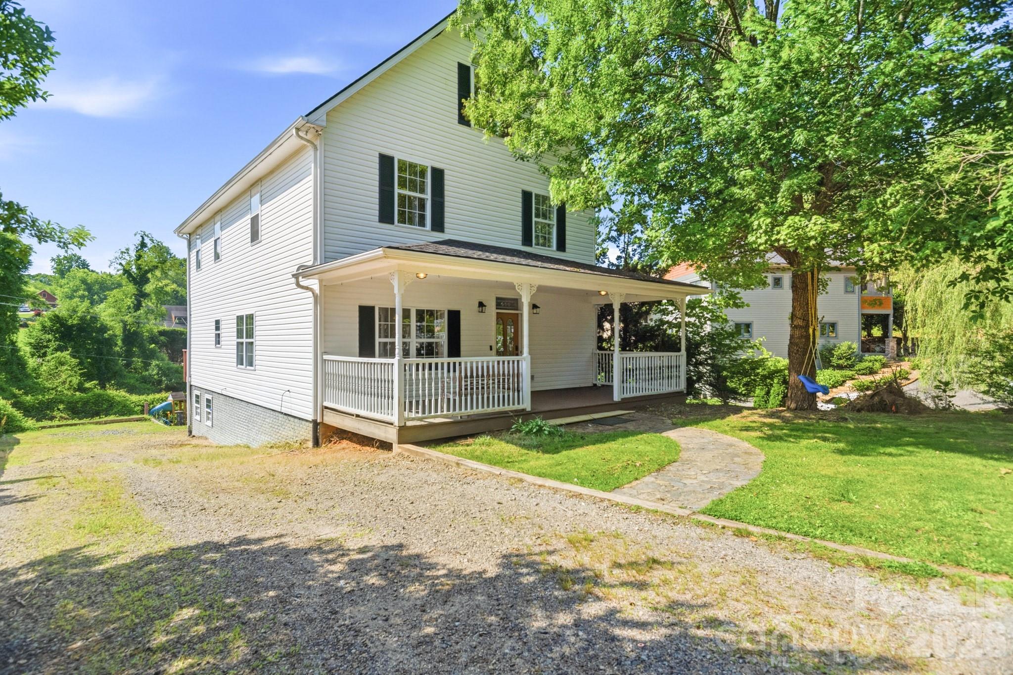 404 Stratford Road